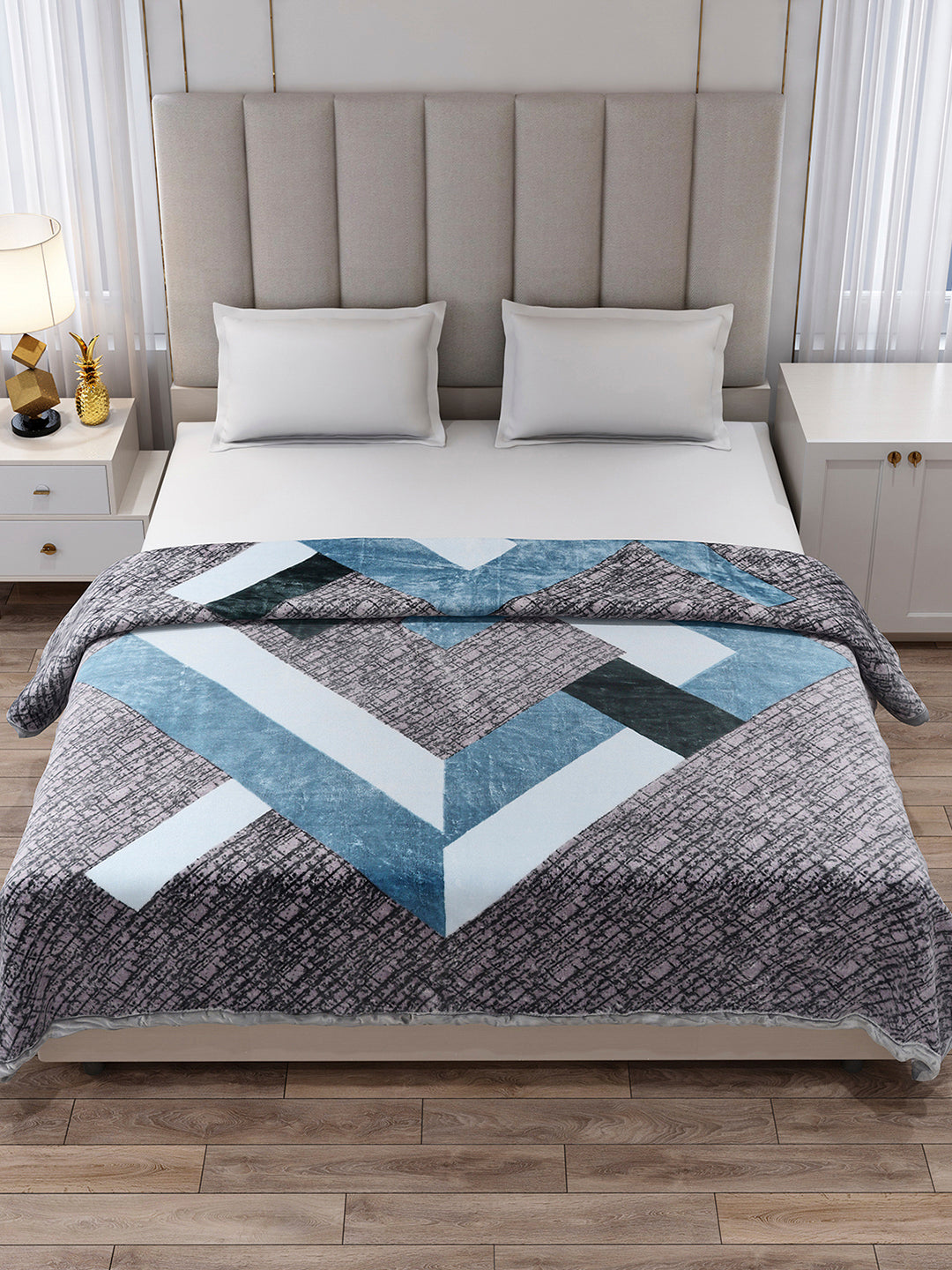Printed Double Bed 1 Ply Blanket for Mild Winter - (Regal)