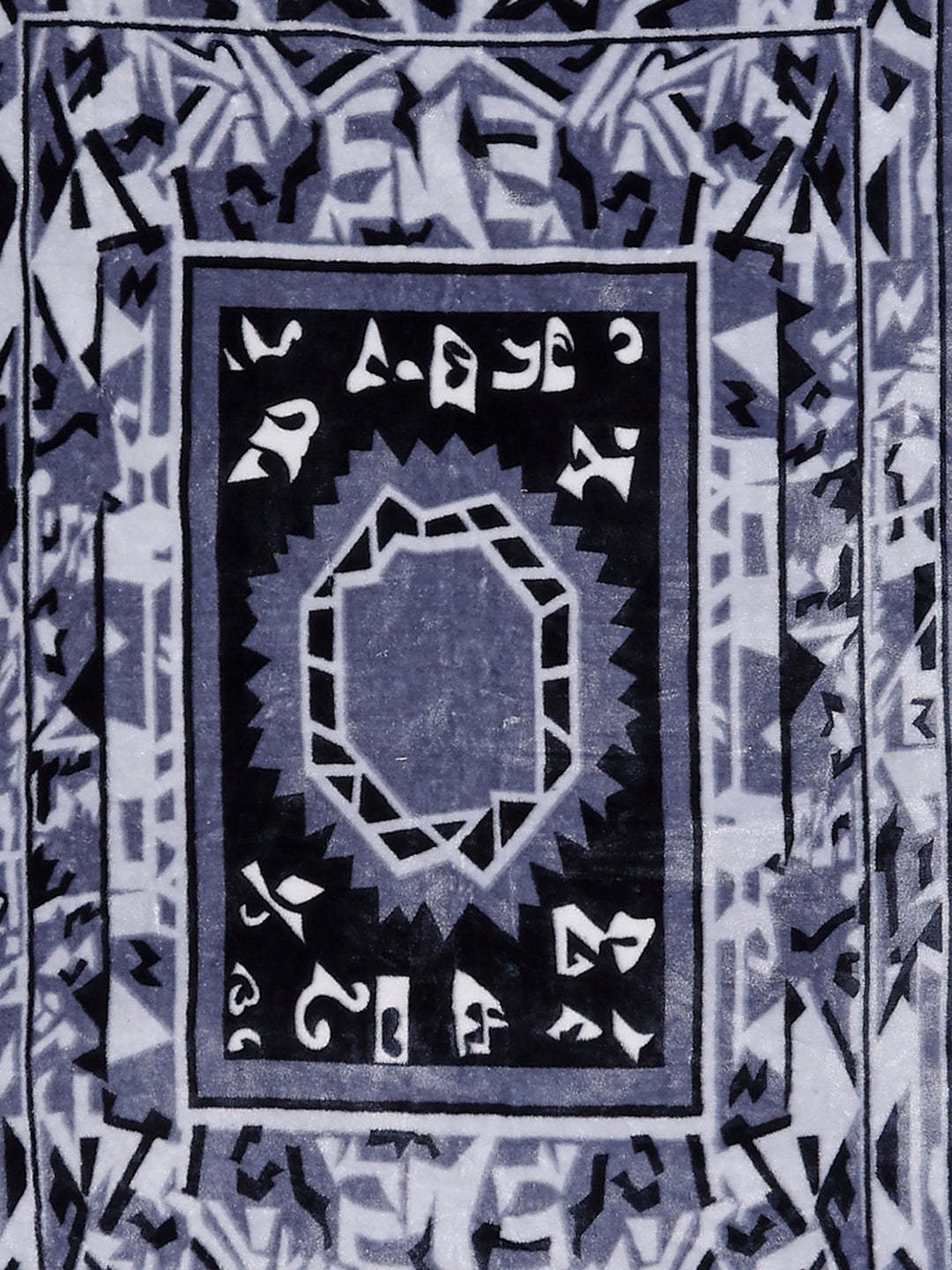 Printed Double Bed 1 Ply, 540 GSM Blanket for Winter - (Relation PVC)