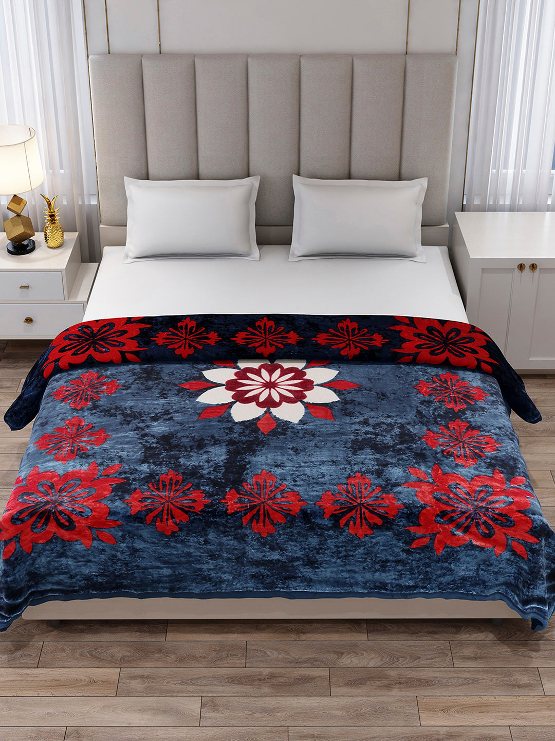 Printed Double Bed 1 Ply, 549 GSM Blanket for Mild Winter - (Roman Box)