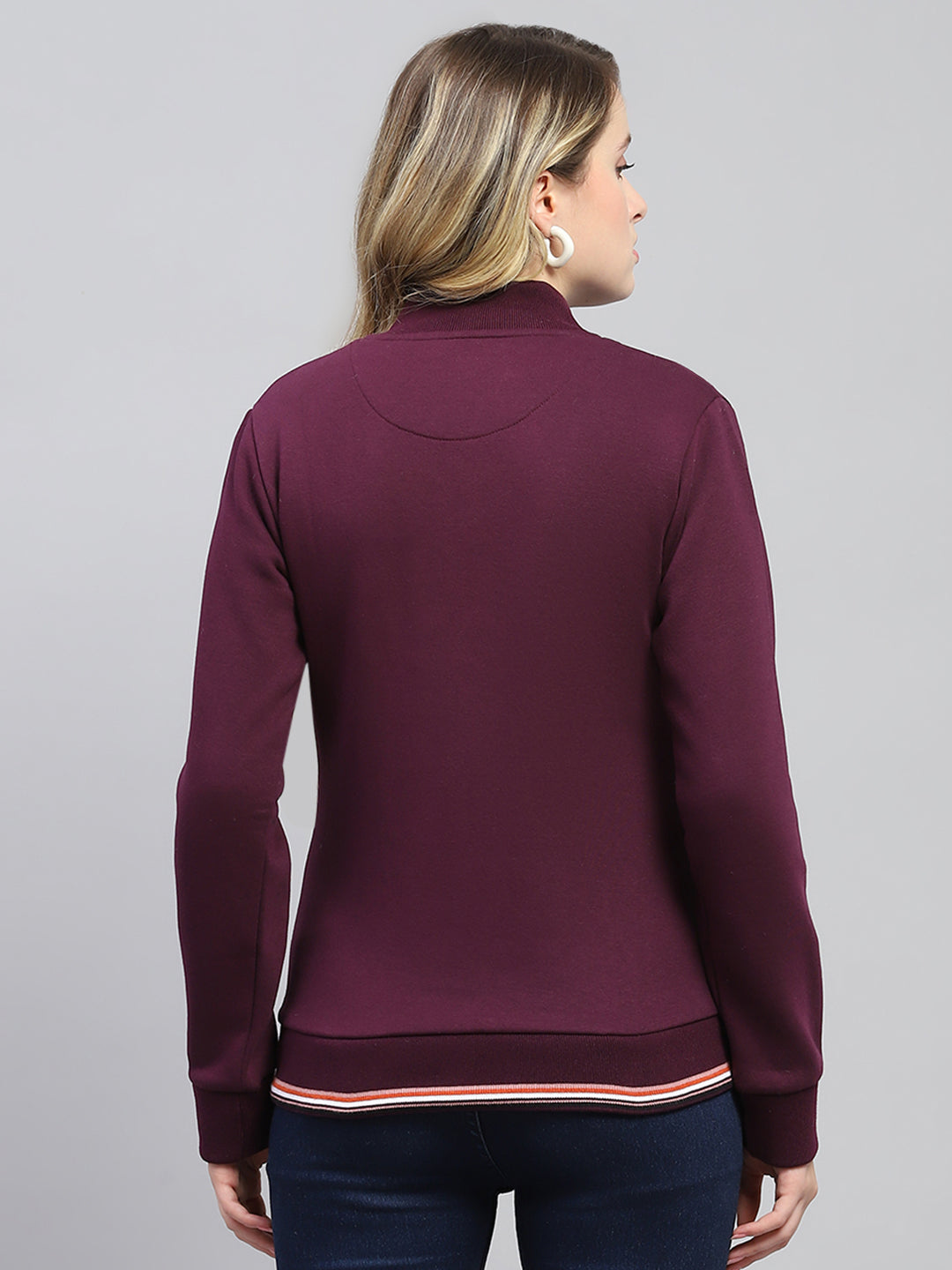Women Maroon Solid Mock Neck Full Sleeve Sweatshirt