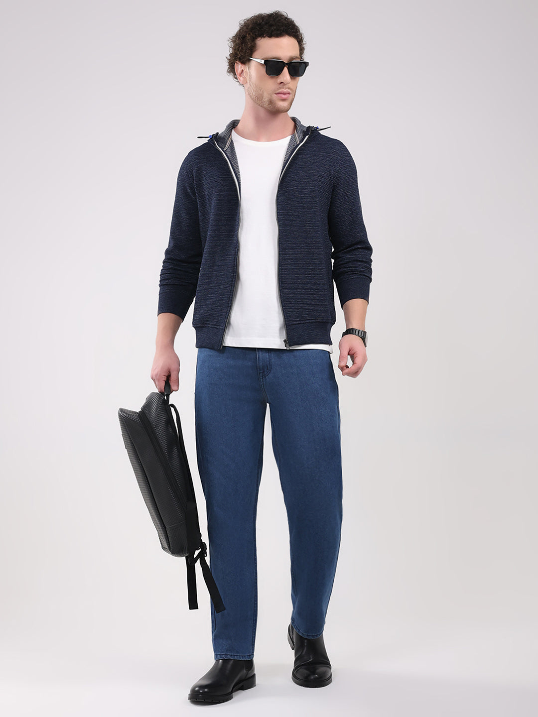 Luxuria Men Navy Blue Solid Hooded Full Sleeve Sweatshirt