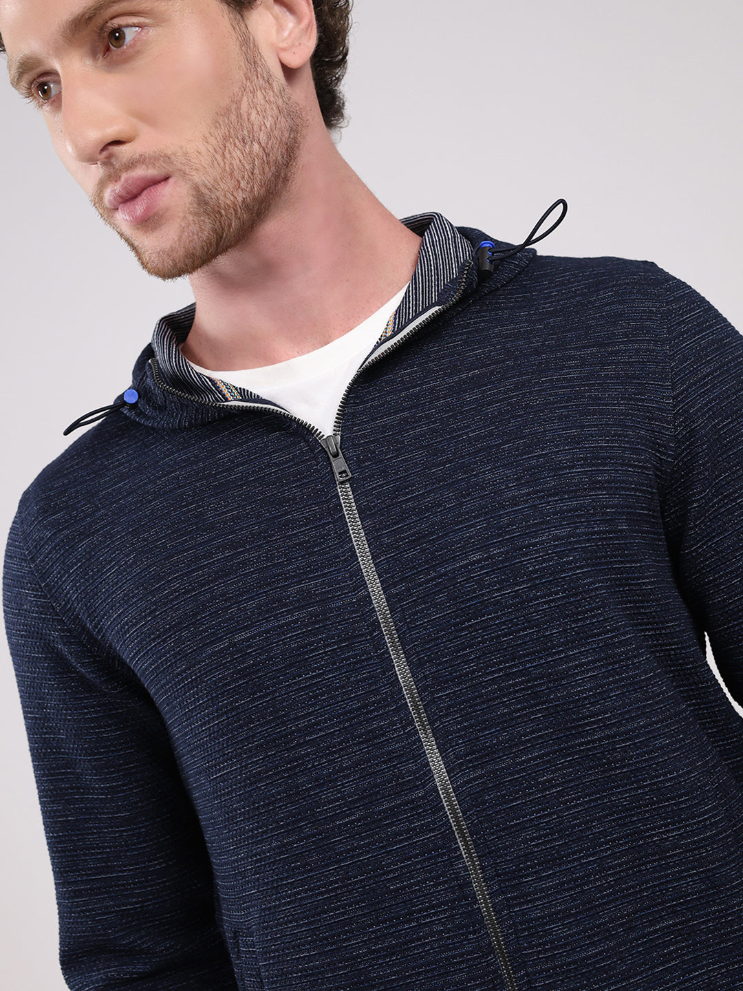 Luxuria Men Navy Blue Solid Hooded Full Sleeve Sweatshirt
