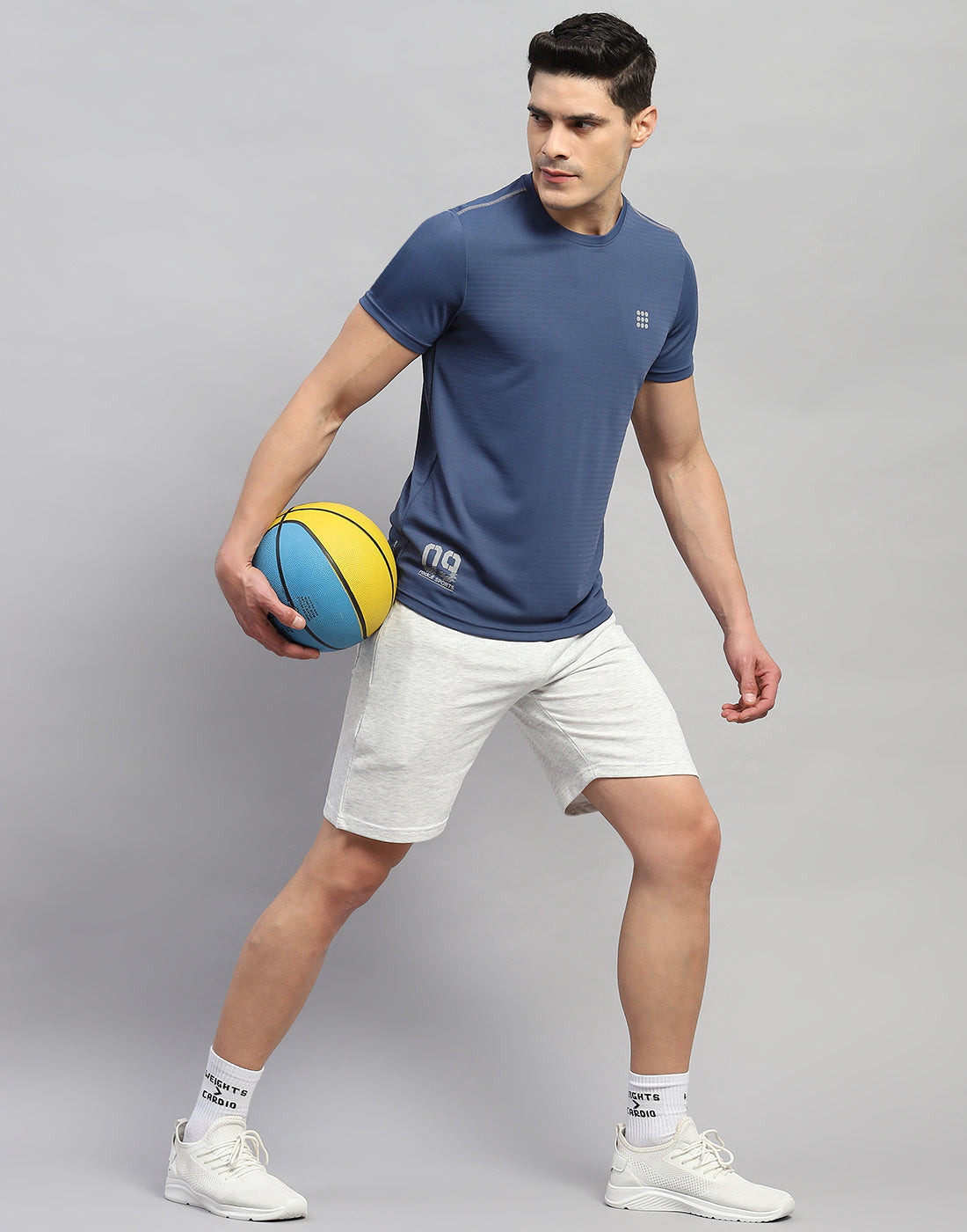 Men Blue Solid Round Neck Half Sleeve T-Shirt