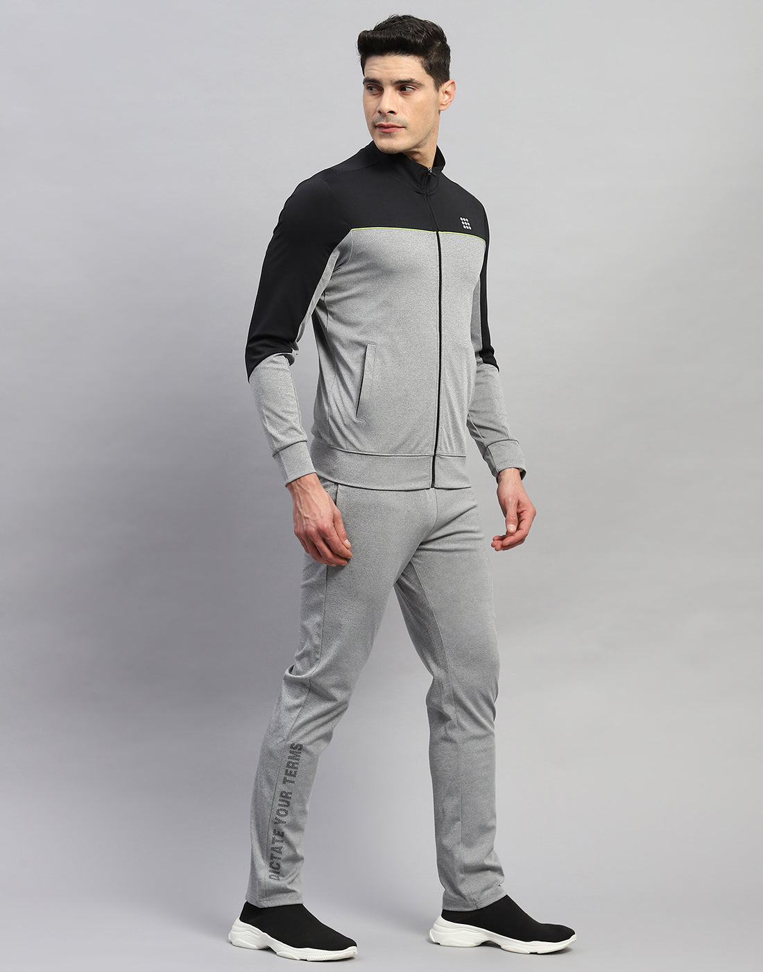 Men Grey Melange Solid Round Neck Full Sleeve Tracksuit