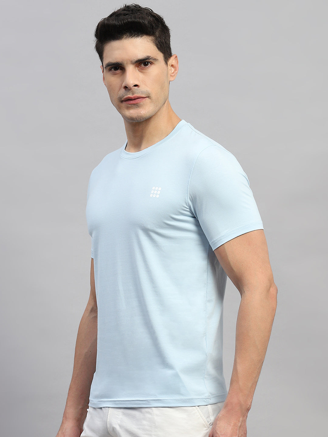 Rock.it Men Sky Blue Solid Round Neck Half Sleeve T-Shirt