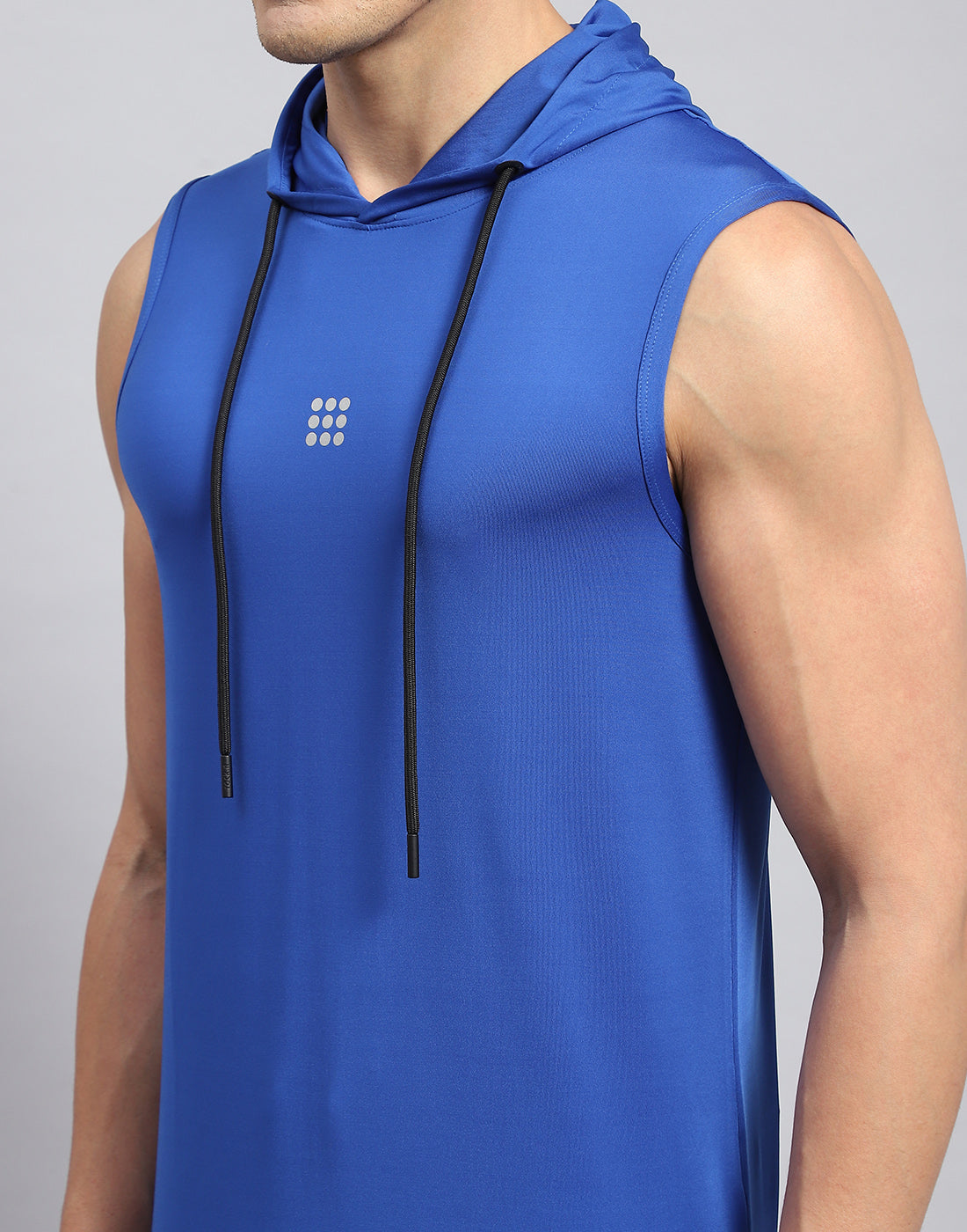 Men Royal Blue Solid Hooded Sleeveless T-Shirt