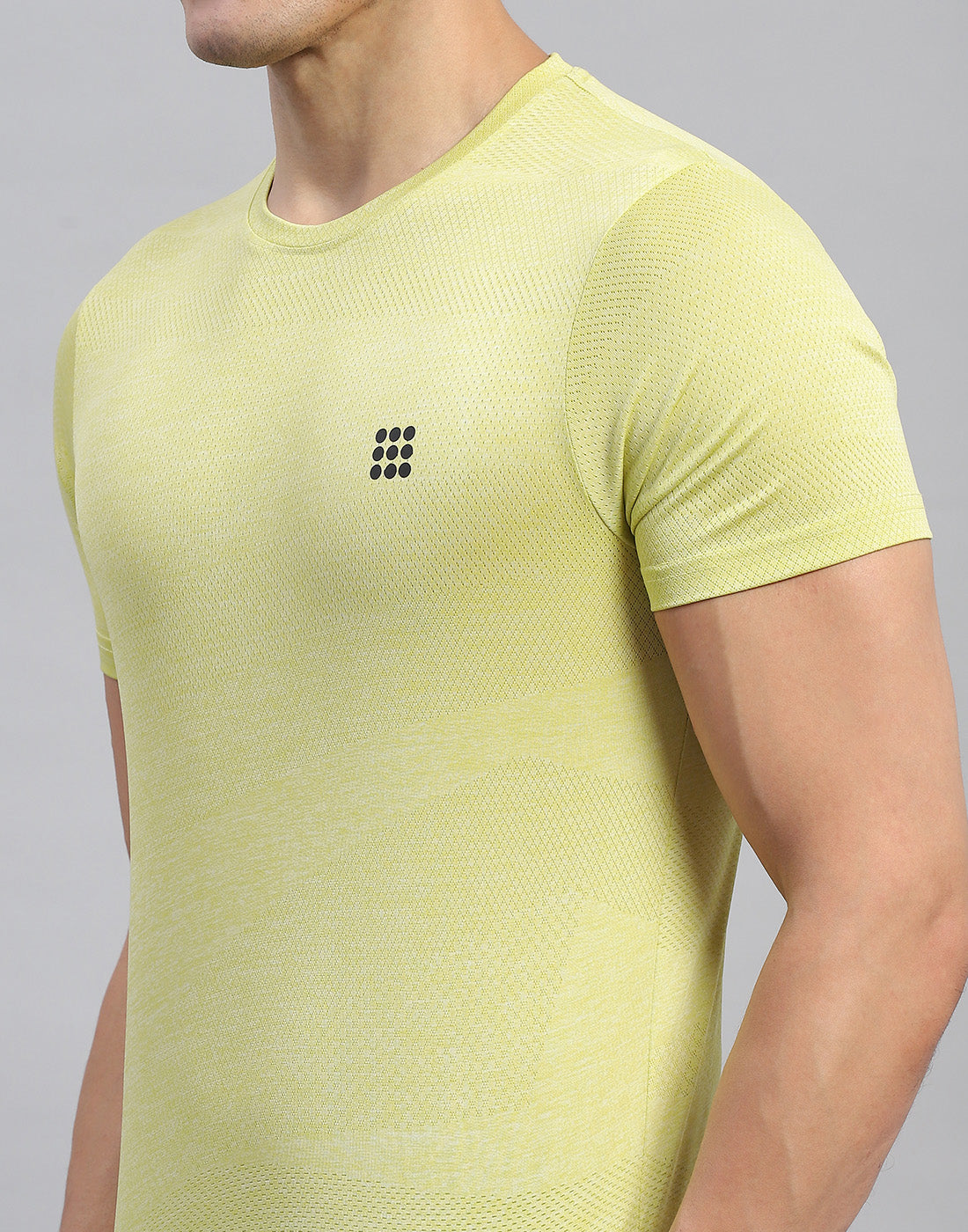 Men Yellow Self Design Round Neck Half Sleeve T-Shirt
