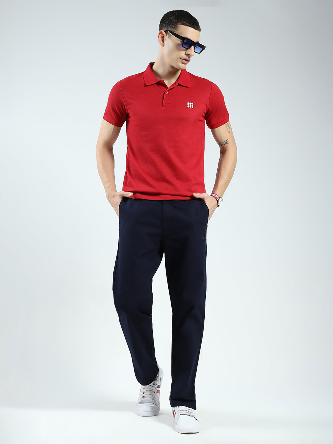 Men Maroon Solid Collar Half Sleeve T-Shirt