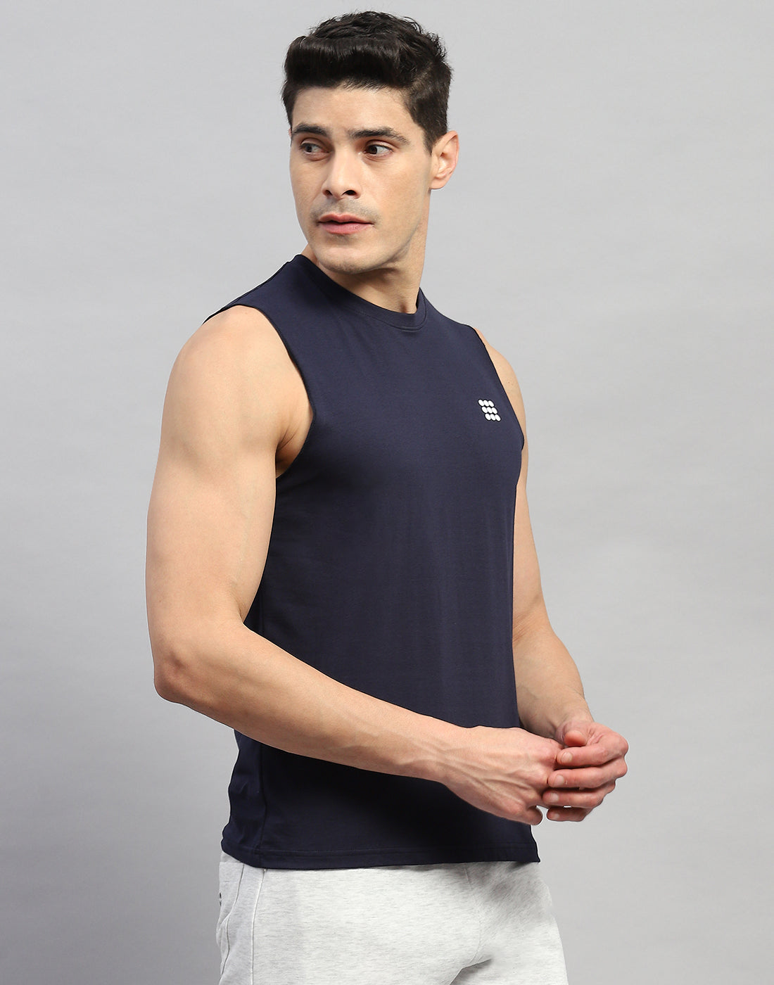 Men Navy Blue Solid Round Neck Sleeveless T-Shirt