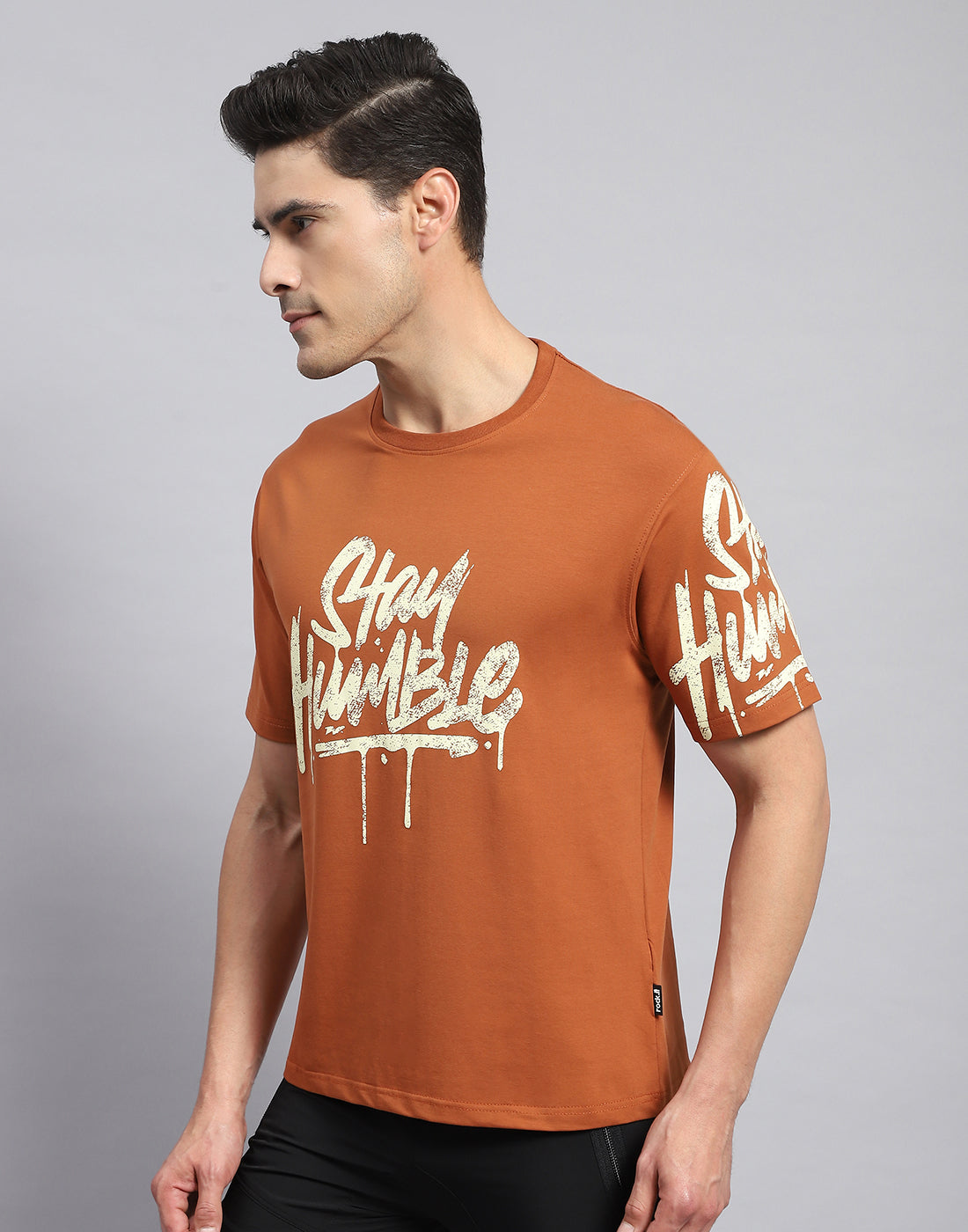 Men Rust Printed Round Neck Half Sleeve T-Shirt