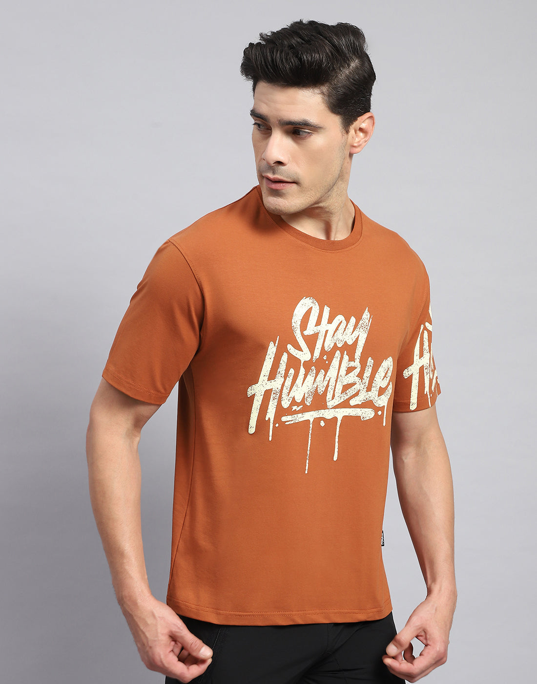 Men Rust Printed Round Neck Half Sleeve T-Shirt