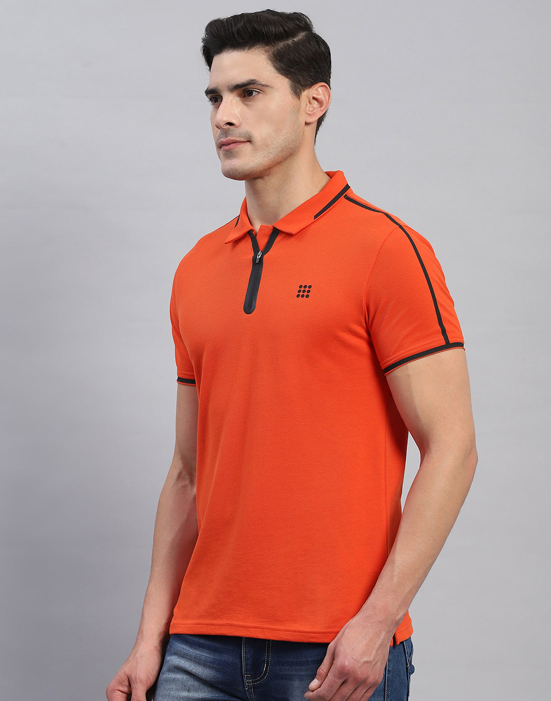 Men Rust Solid Collar Half Sleeve T-Shirt