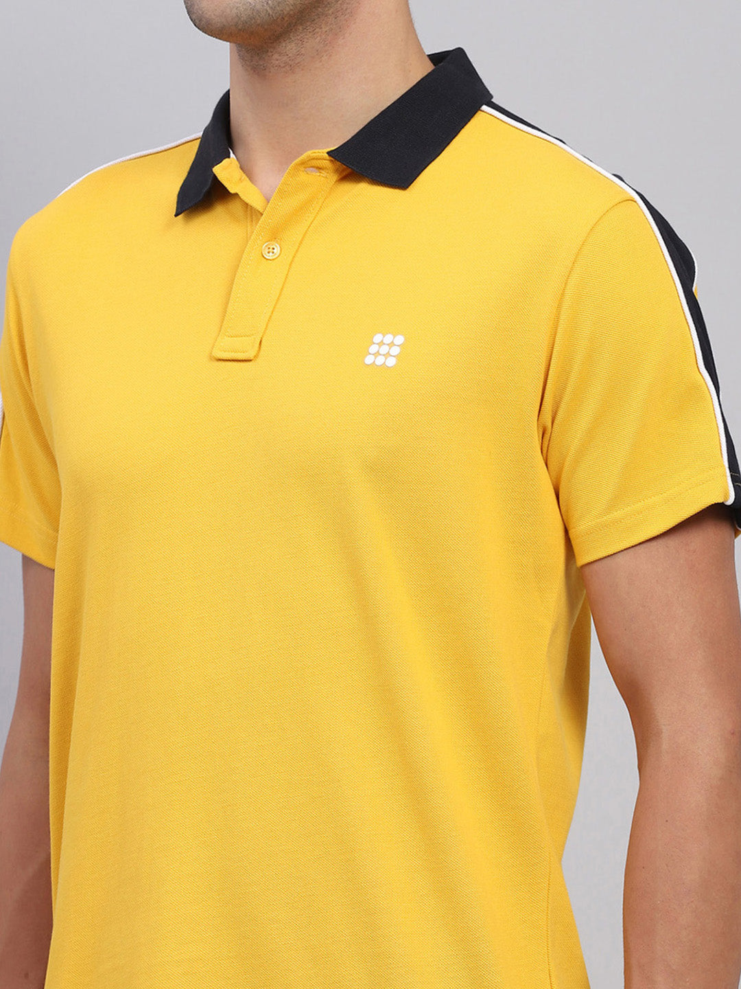 Rock.it Men Mustard Solid Collar Half Sleeve T-Shirt