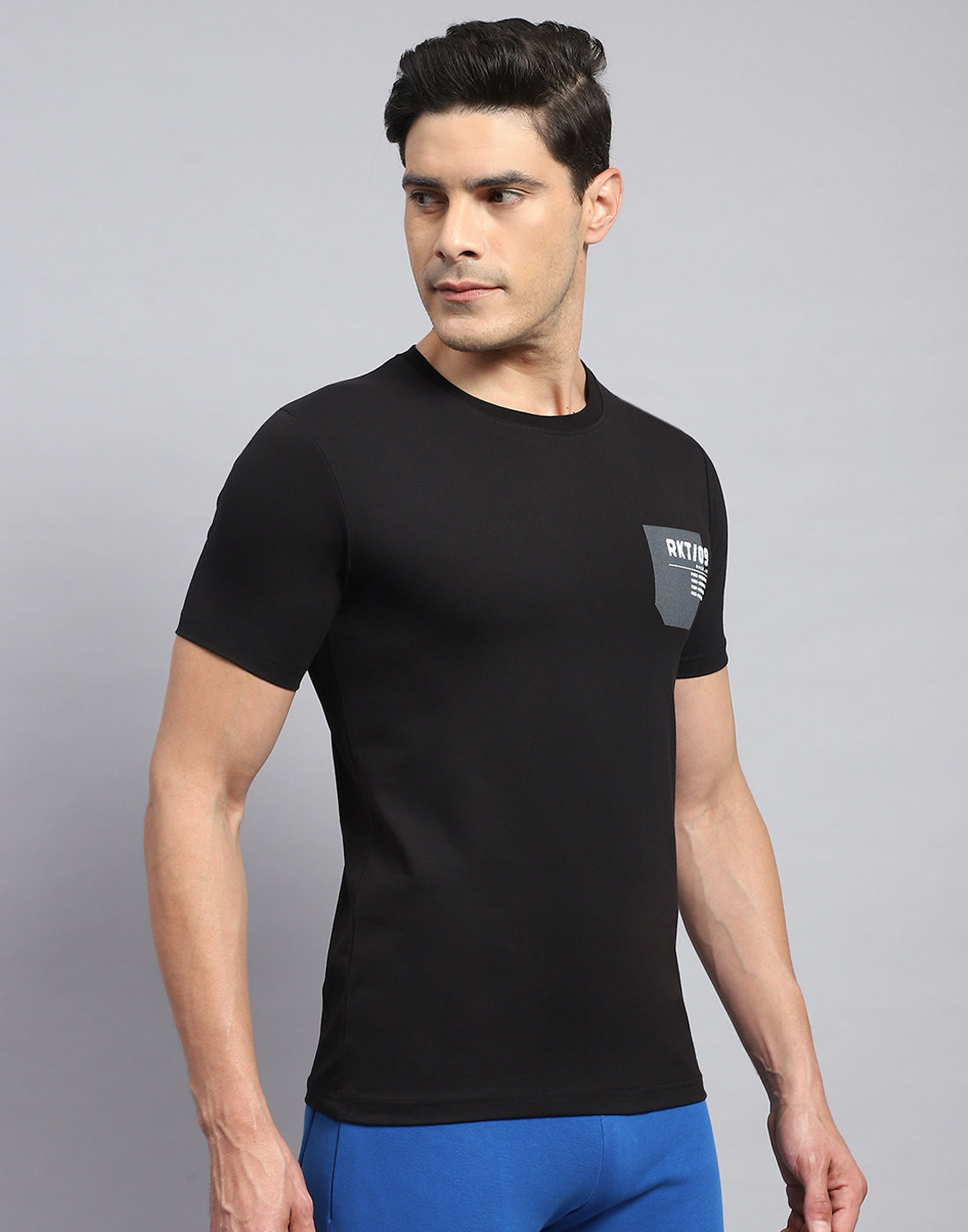 Men Black Printed Round Neck Half Sleeve T-Shirt