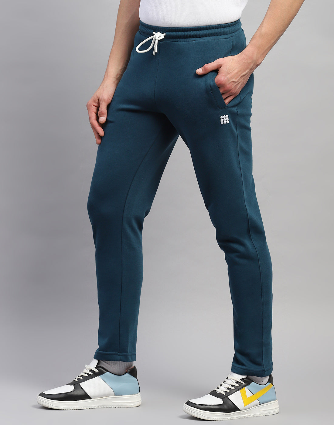 Men Teal Blue Solid Regular Fit Lower