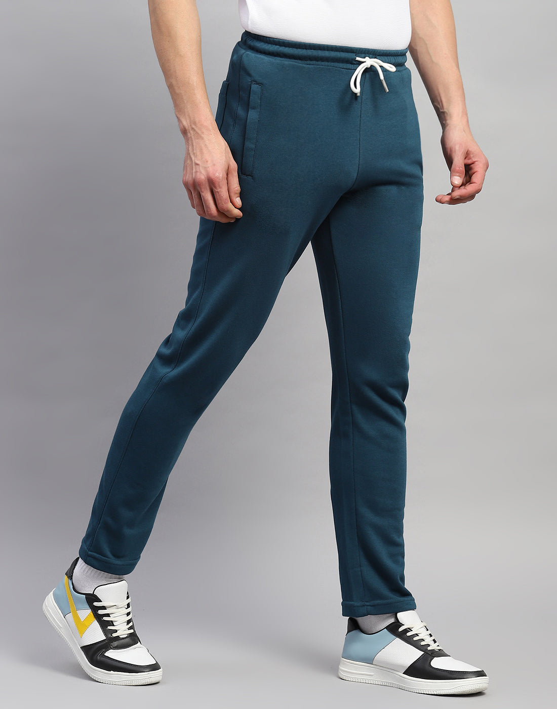 Men Teal Blue Solid Regular Fit Lower
