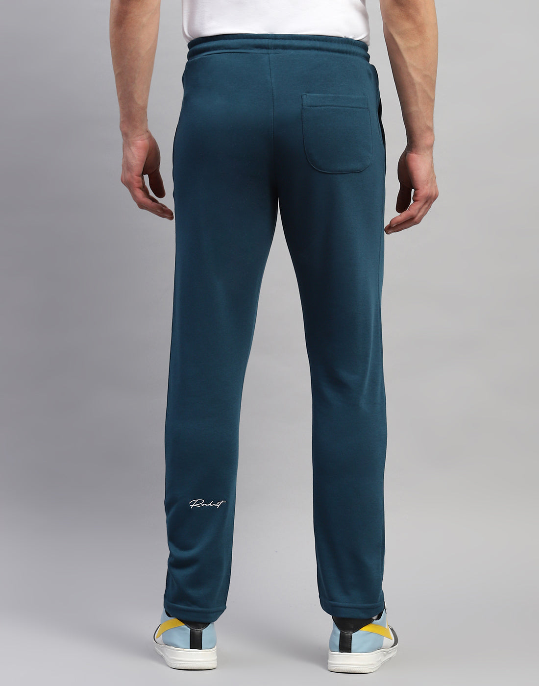 Men Teal Blue Solid Regular Fit Lower