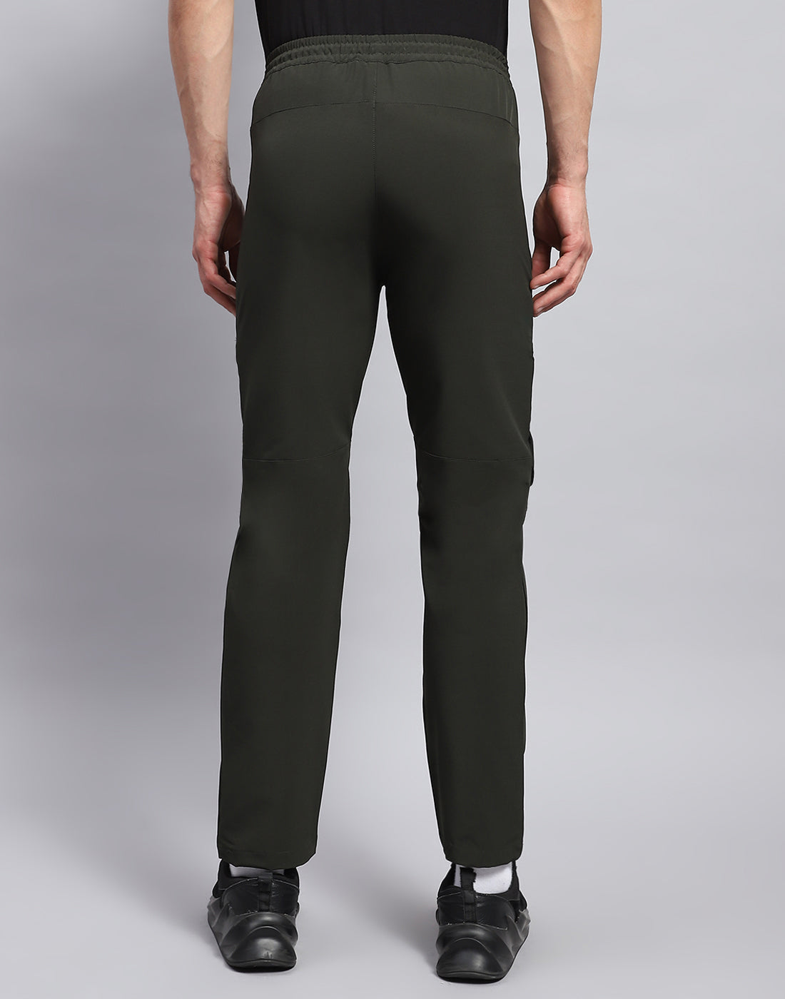 Rock.it Men Olive Solid Regular Fit Jogger