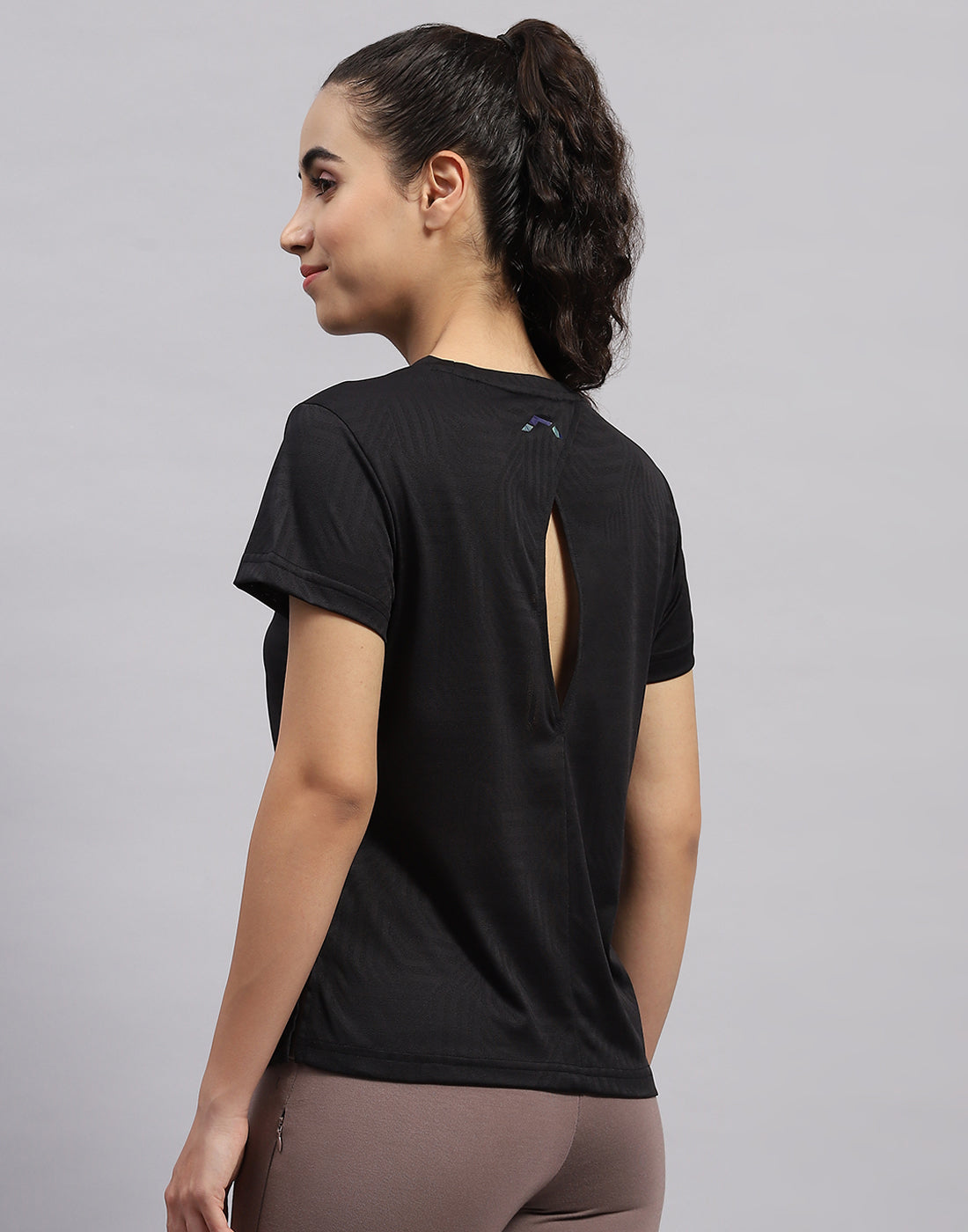 Women Black Self Design Round Neck Half Sleeve Top