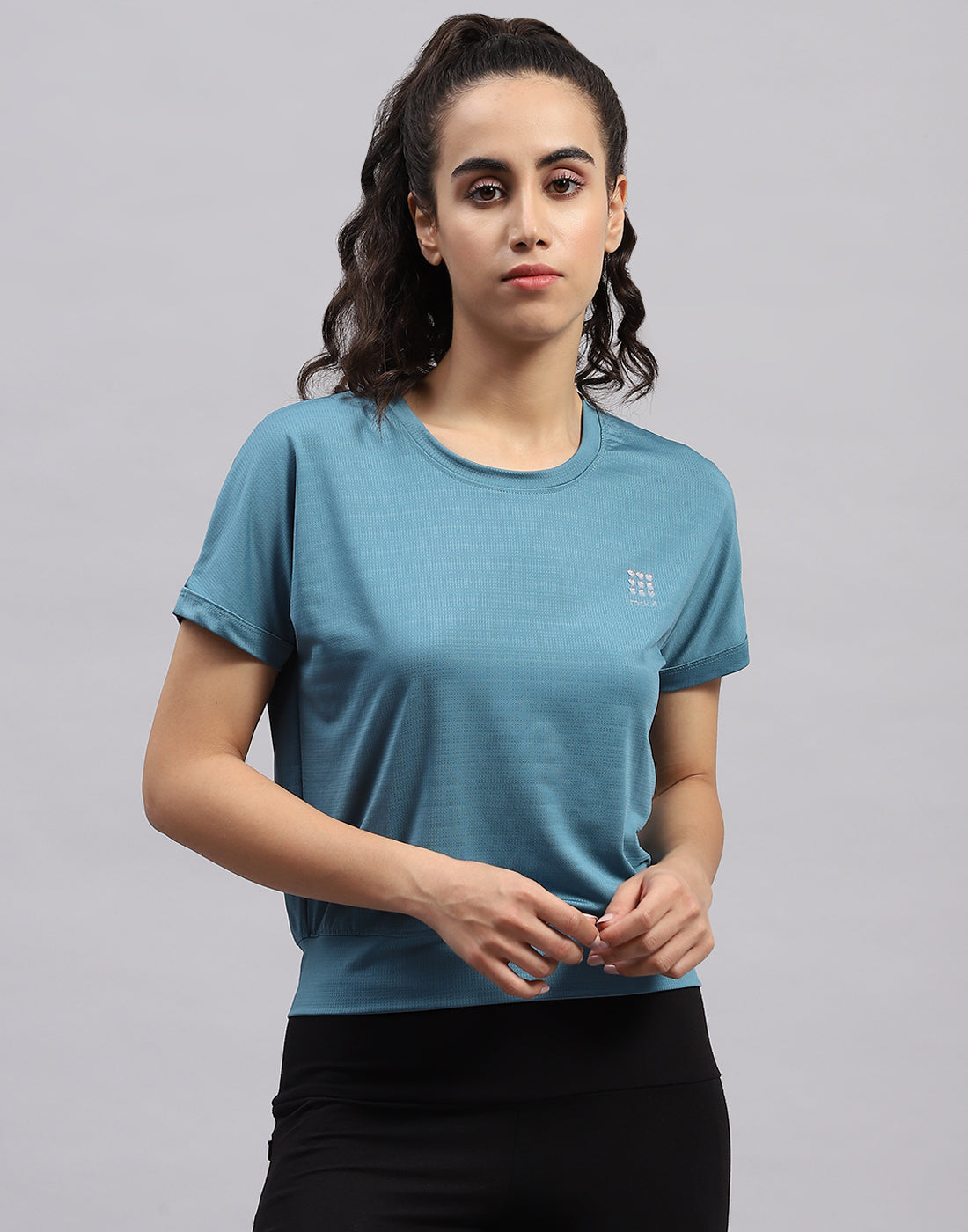 Women Turquoise Blue Solid Round Neck Half Sleeve Top