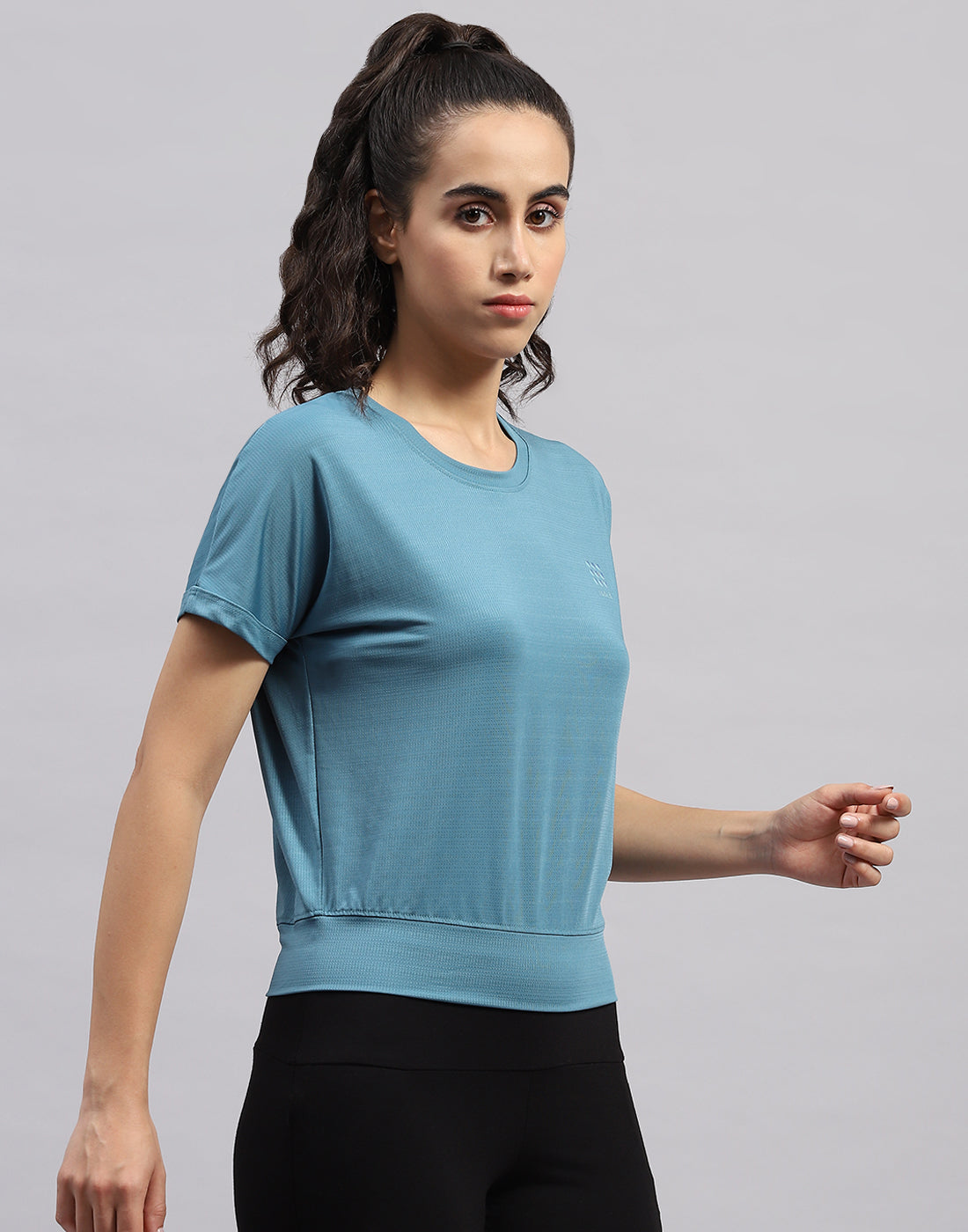 Women Turquoise Blue Solid Round Neck Half Sleeve Top