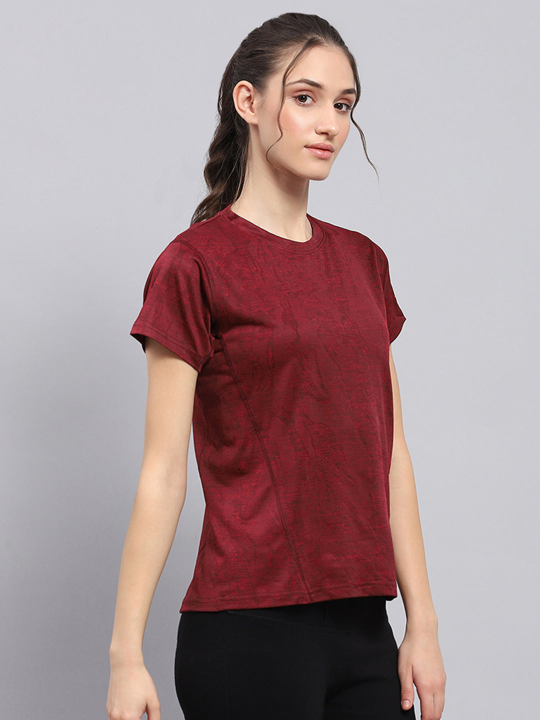 Rock.it Women Maroon Printed Round Neck Half Sleeve Top