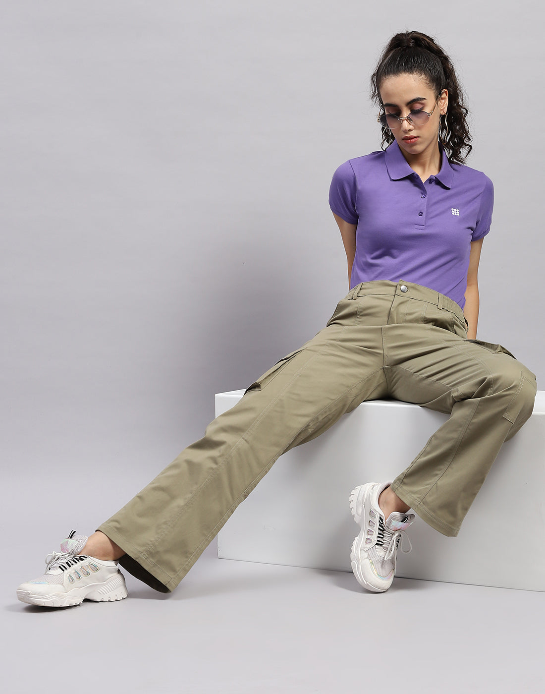 Women Olive Solid Regular Fit Cargo