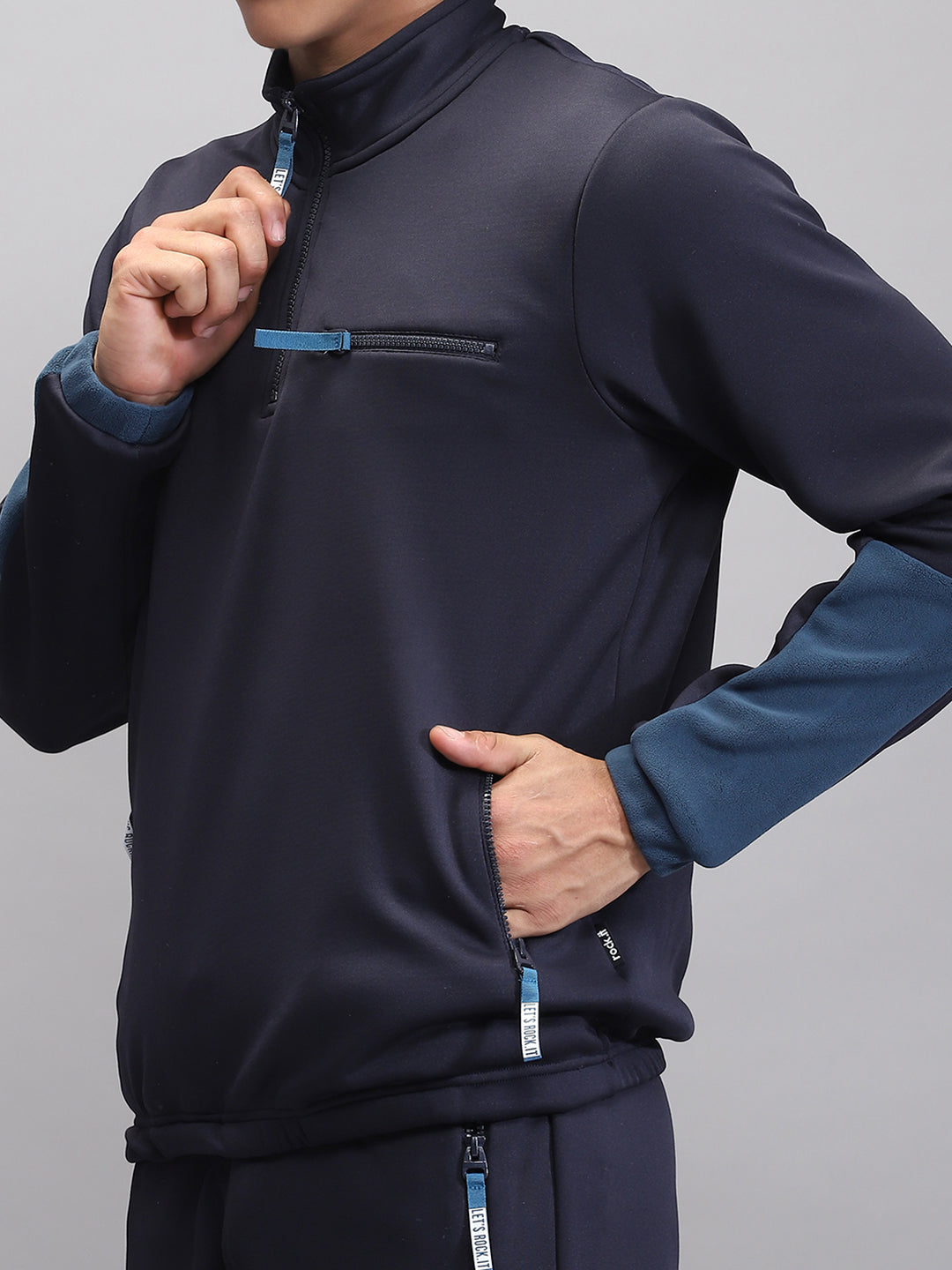Men Navy Blue Solid Mock Neck Full Sleeve Winter Tracksuit