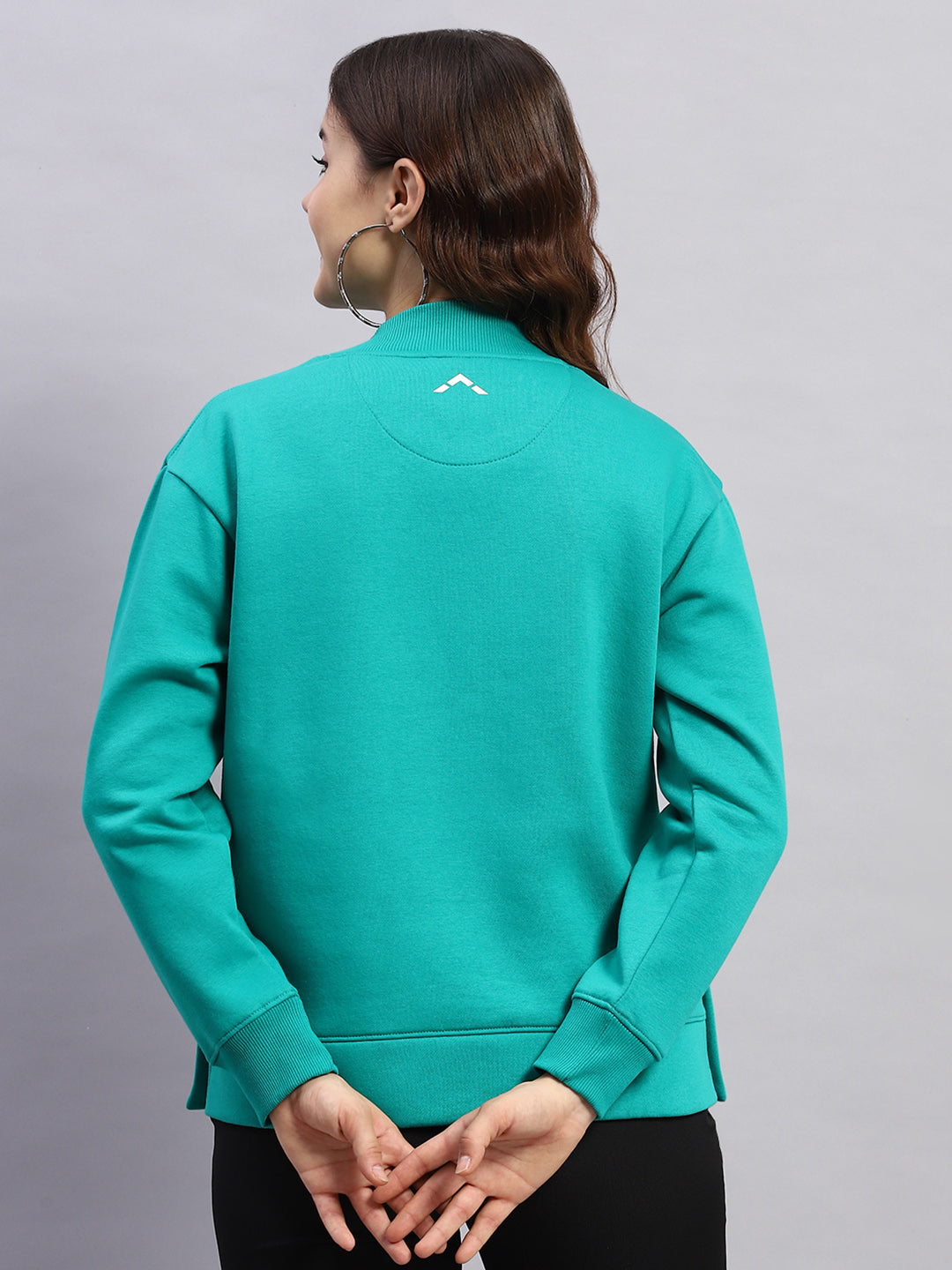 Women Green Solid High Neck Full Sleeve Sweatshirt