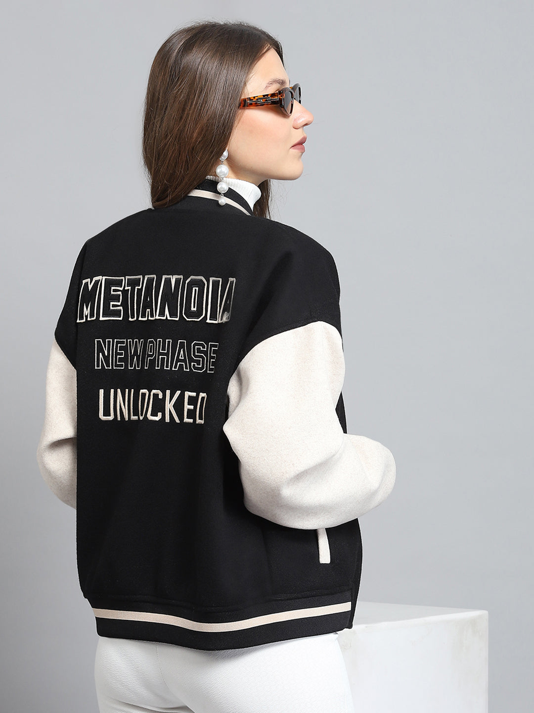 Rock.it Women Black Printed Band Collar Full Sleeve Jacket