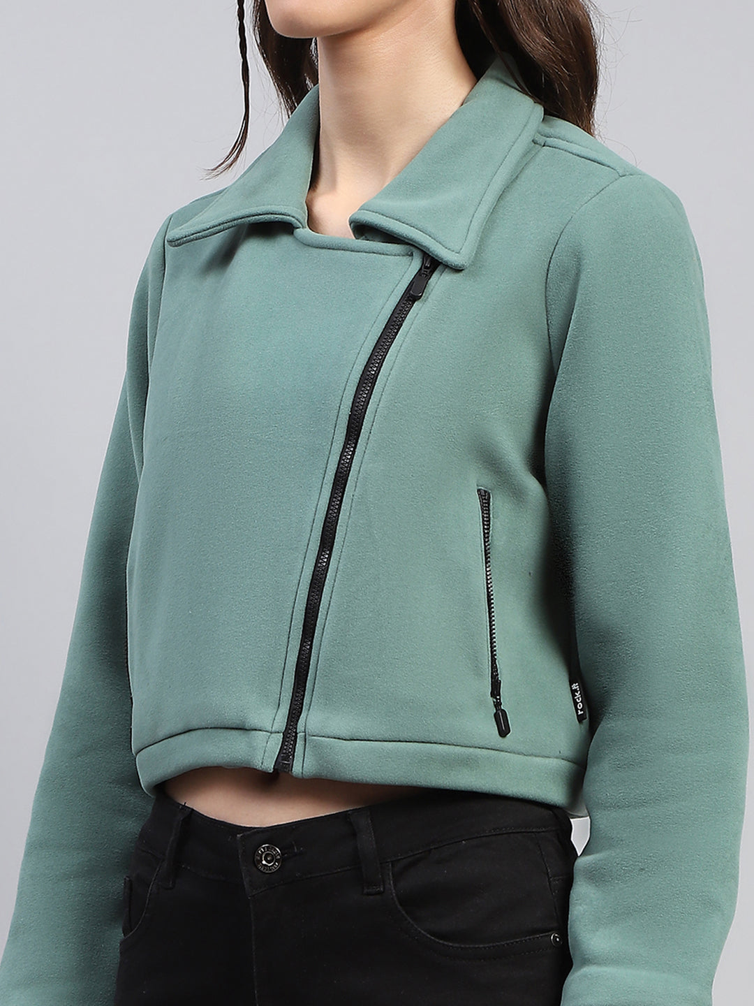 Women Green Solid Collar Full Sleeve Jacket