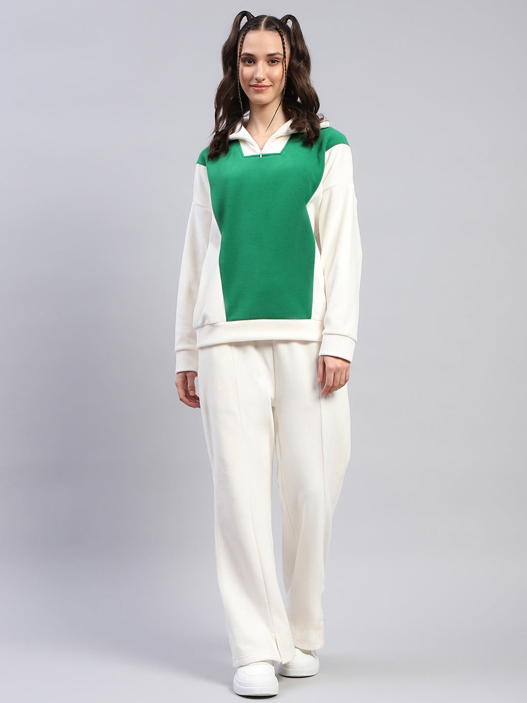 Women White Solid Collar Full Sleeve Tracksuit
