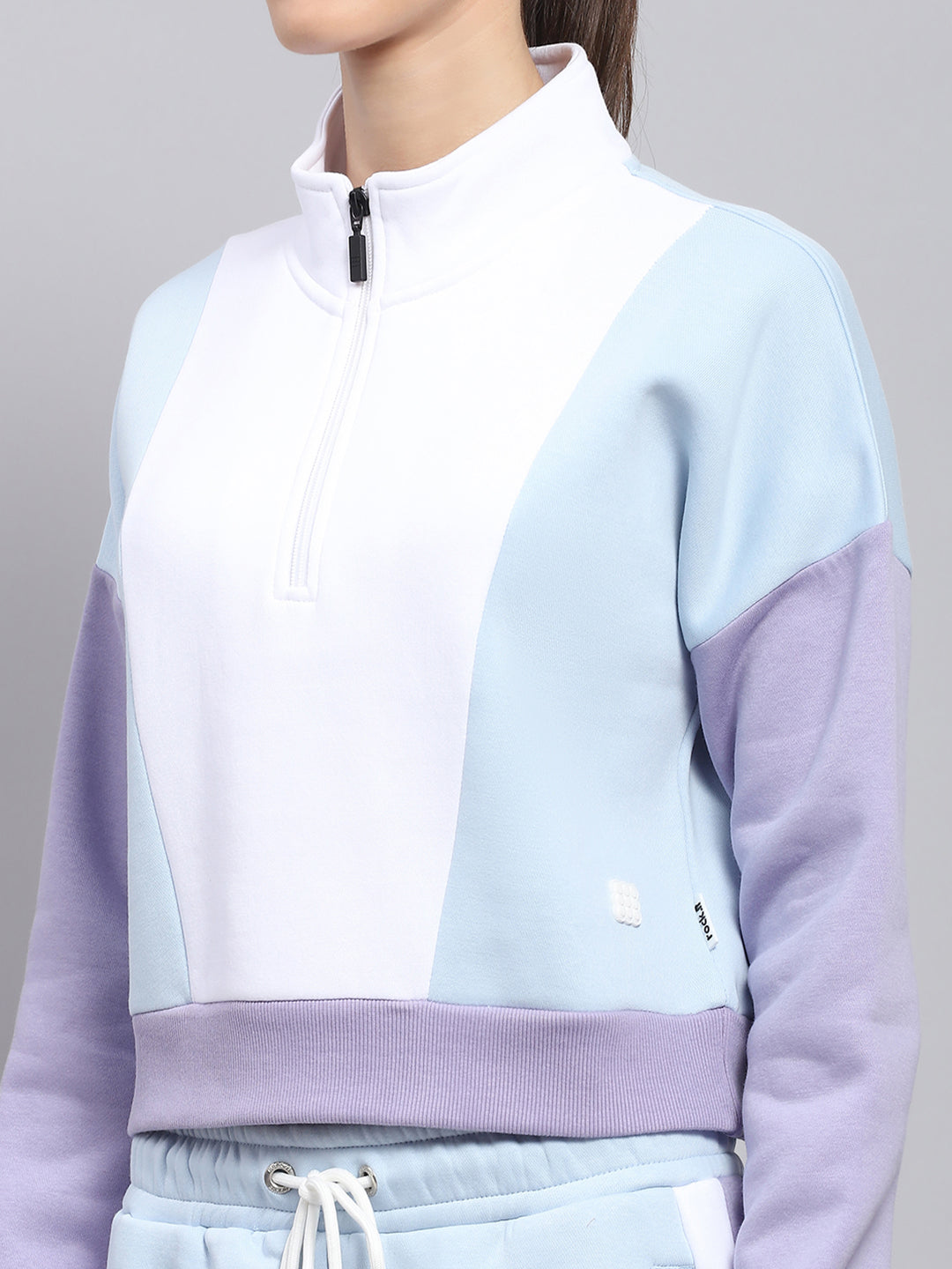 Rock.it Women Blue Solid Mock Neck Full Sleeve Tracksuit