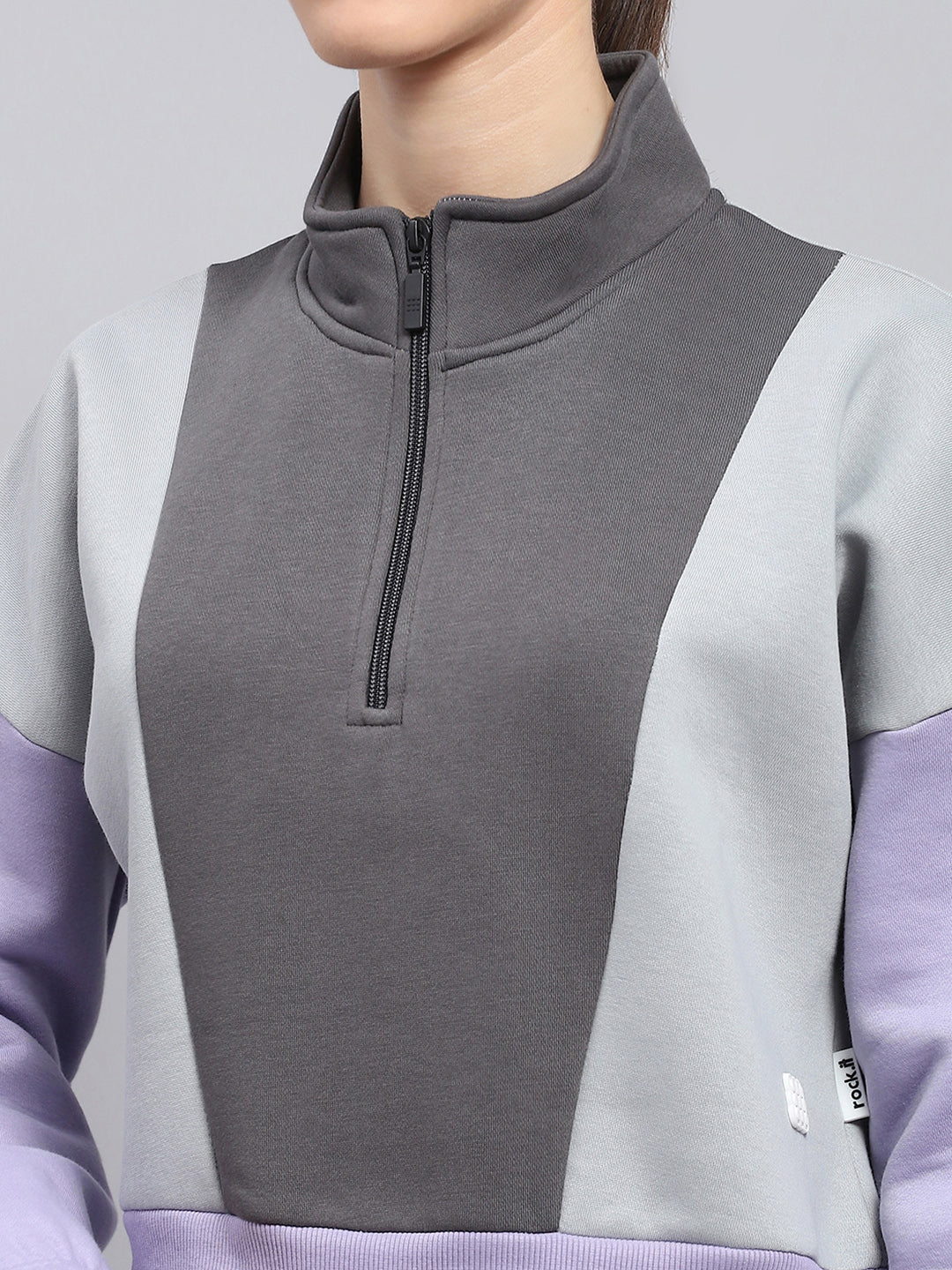 Rock.it Women Grey Solid Mock Neck Full Sleeve Tracksuit
