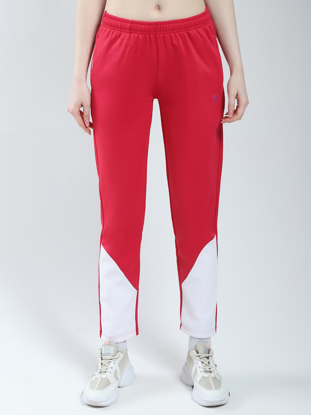 Rock.it Women White & Red Solid Mock Neck Full Sleeve Winter Tracksuit