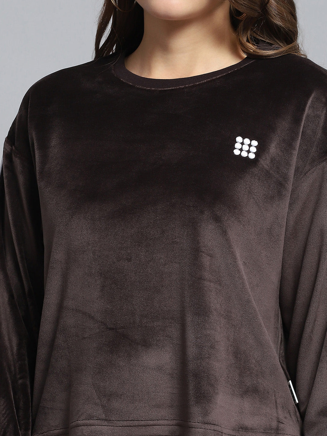 Women Brown Solid Round Neck Full Sleeve Tracksuit