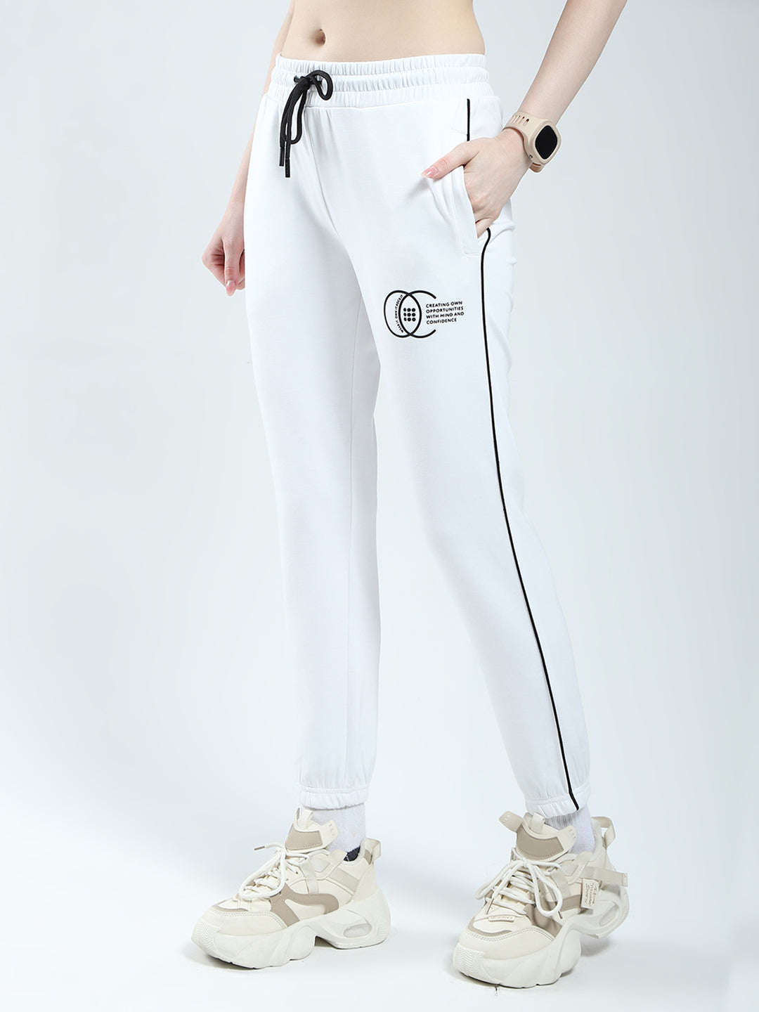 Rock.it Women White Solid Regular Fit Winter Lower