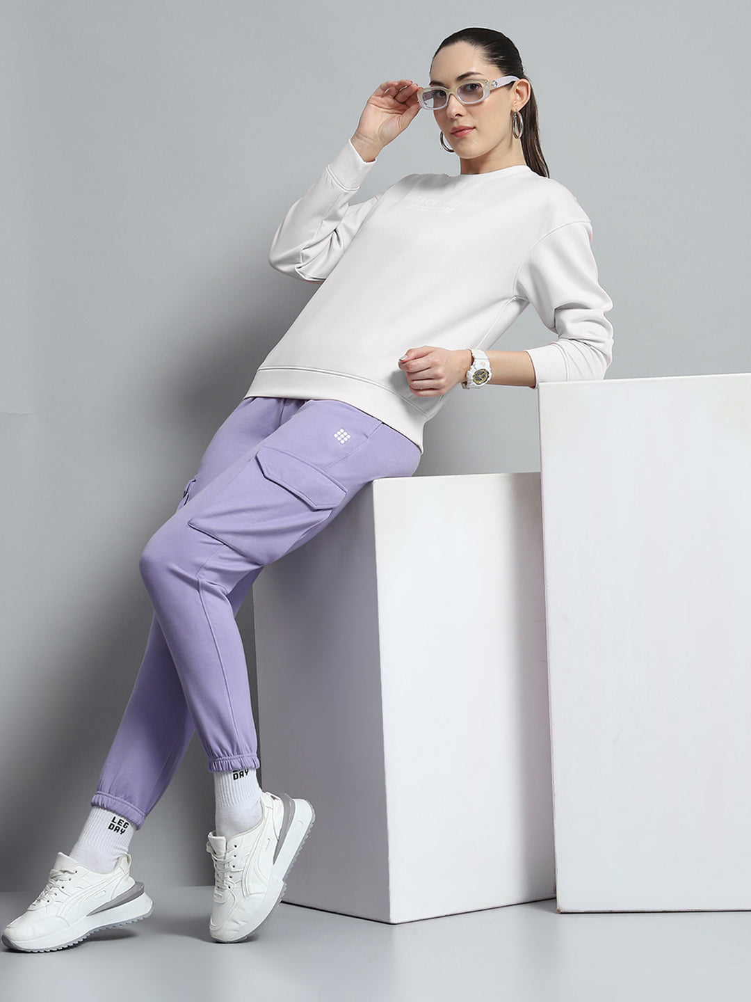 Women Purple Solid Regular Fit Jogger