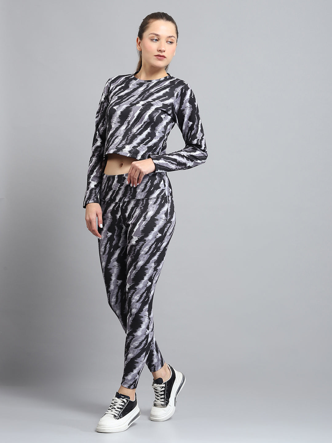 Rock.it Women Black Printed Round Neck Full Sleeve Tracksuit