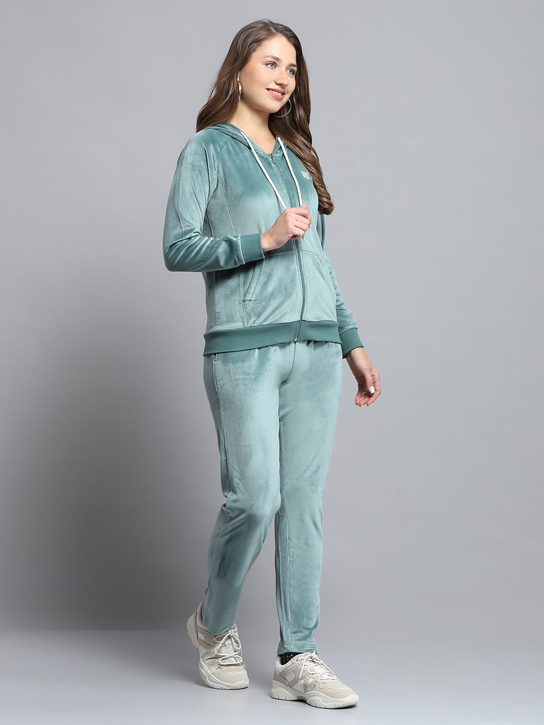 Rock.it Women Green Solid Hooded Full Sleeve Tracksuit