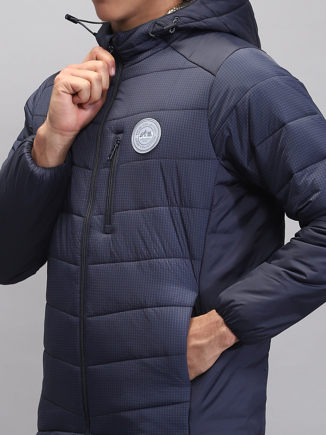 Men Navy Blue Solid Hooded Full Sleeve Jacket