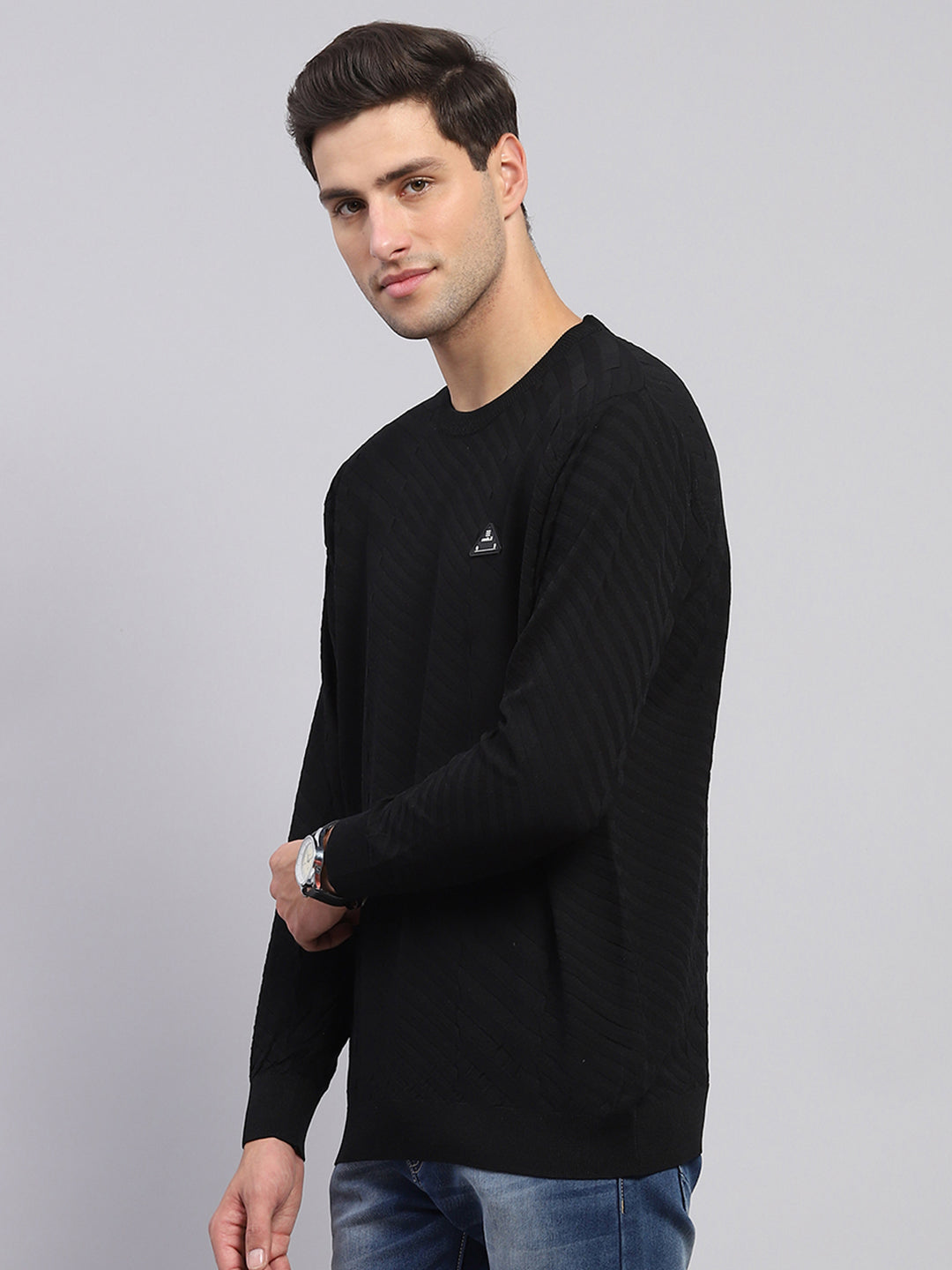 Men Black Self Design Round Neck Full Sleeve Pullover