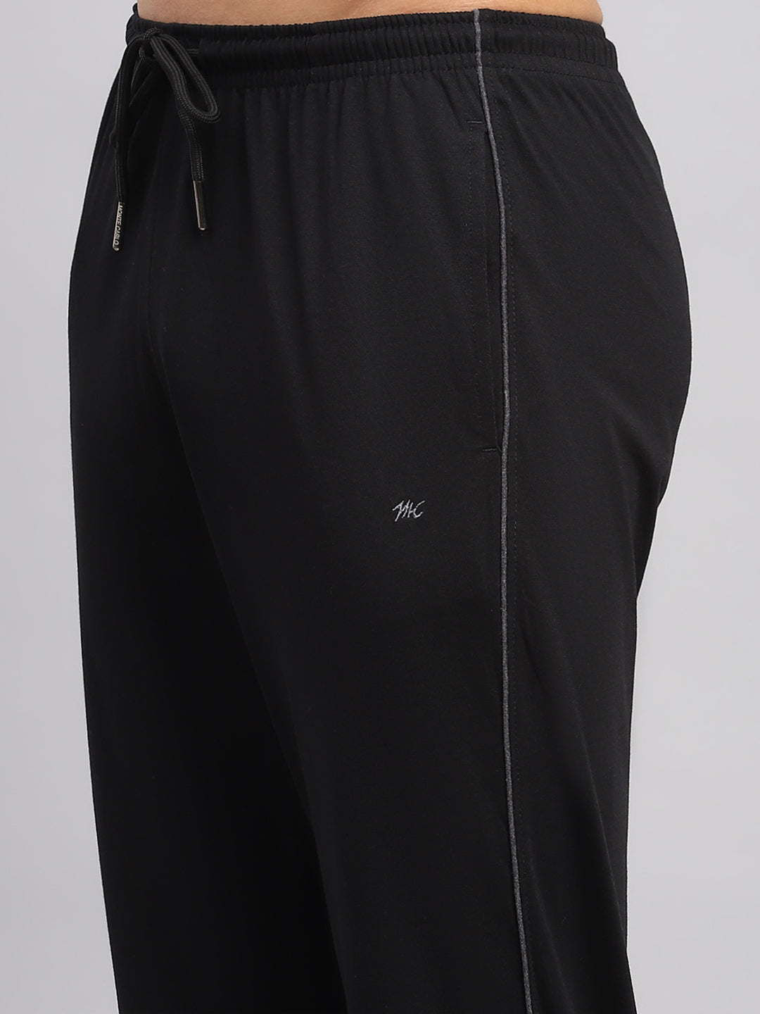 Men Black Solid Regular Fit Lower