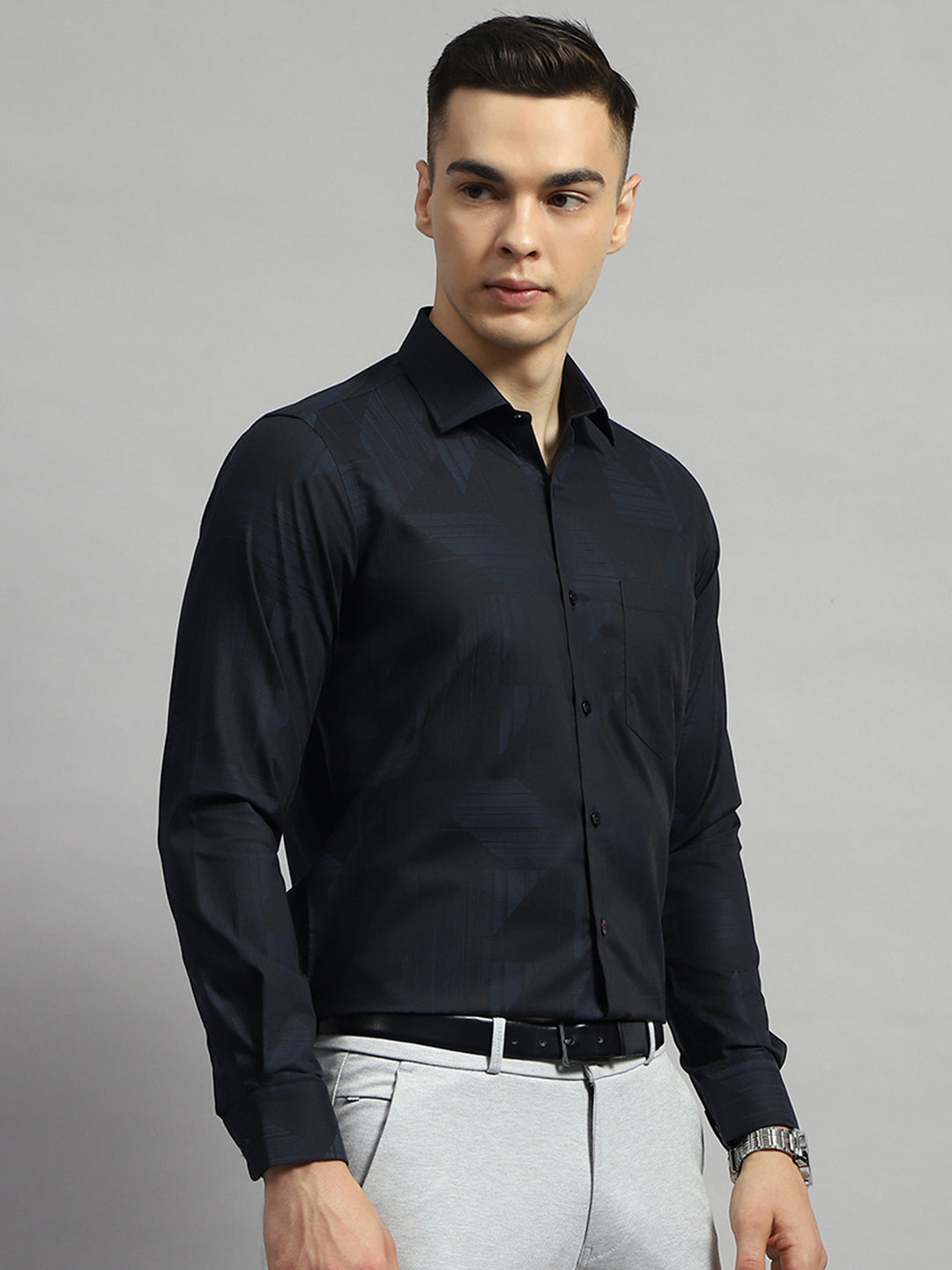 Luxuria Men Black Self Design Collar Full Sleeve Shirt