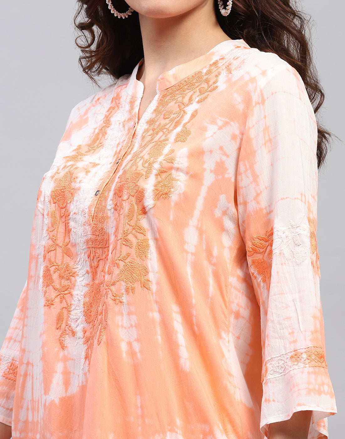 Women Peach Embroidered Mandarin collar 3/4 Sleeve Cords Set