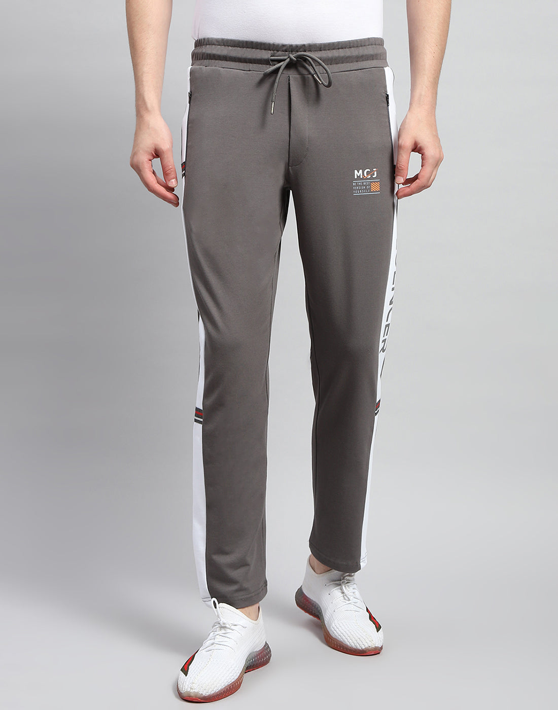 Men Dark Grey Solid Regular Fit Lower