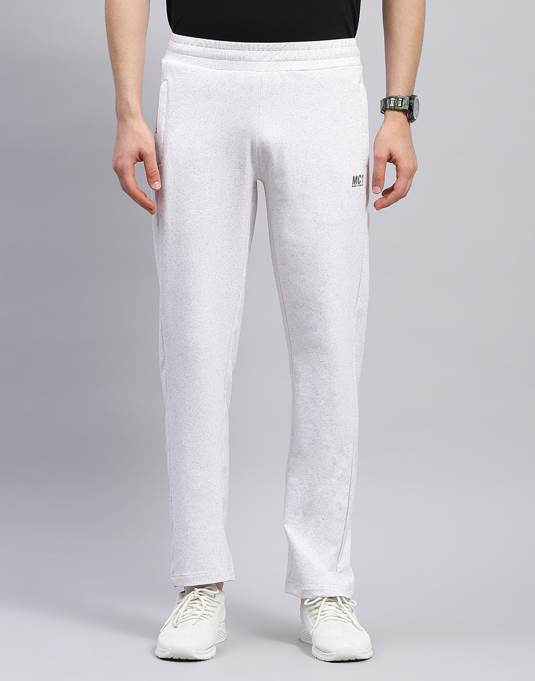 Men Off White Solid Regular Fit Lower