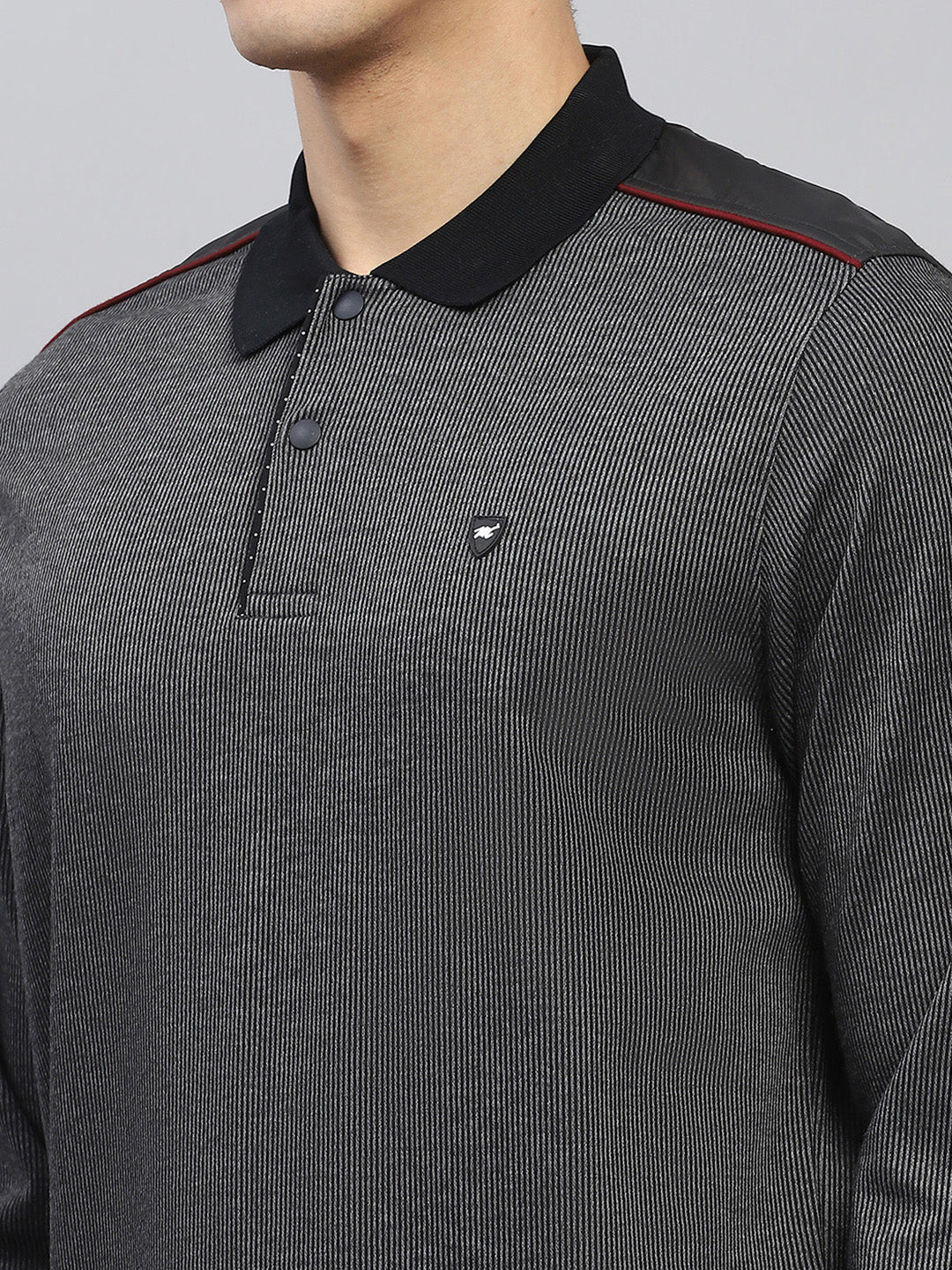 Luxuria Men Black Solid Collar Full Sleeve Winter T-Shirt