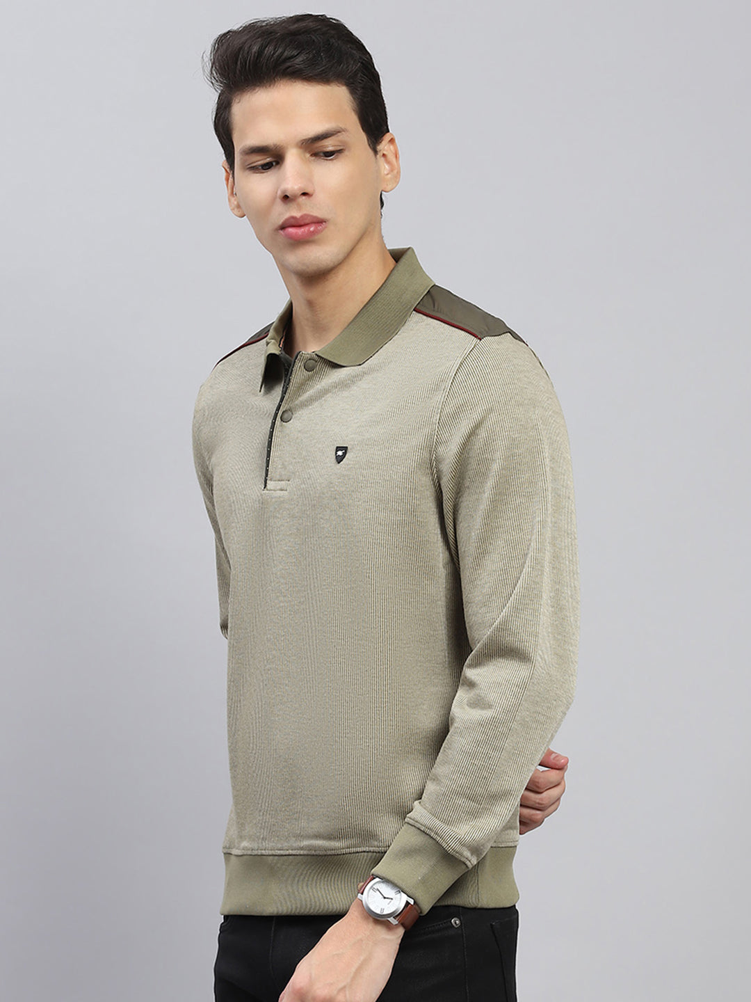 Luxuria Men Olive Solid Collar Full Sleeve Winter T-Shirt