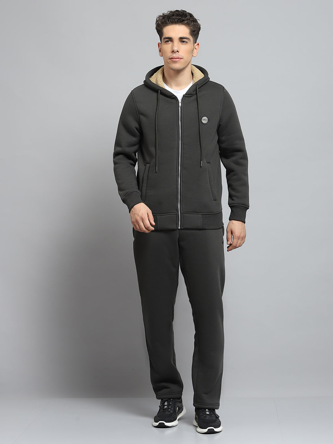 Men Olive Solid Hooded Full Sleeve Winter Tracksuit
